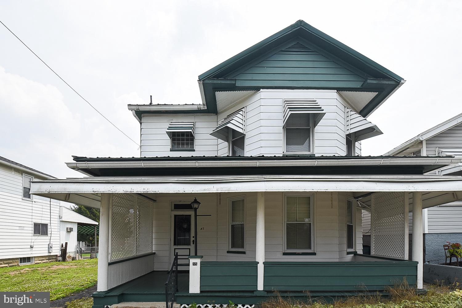 WEST END - Residential