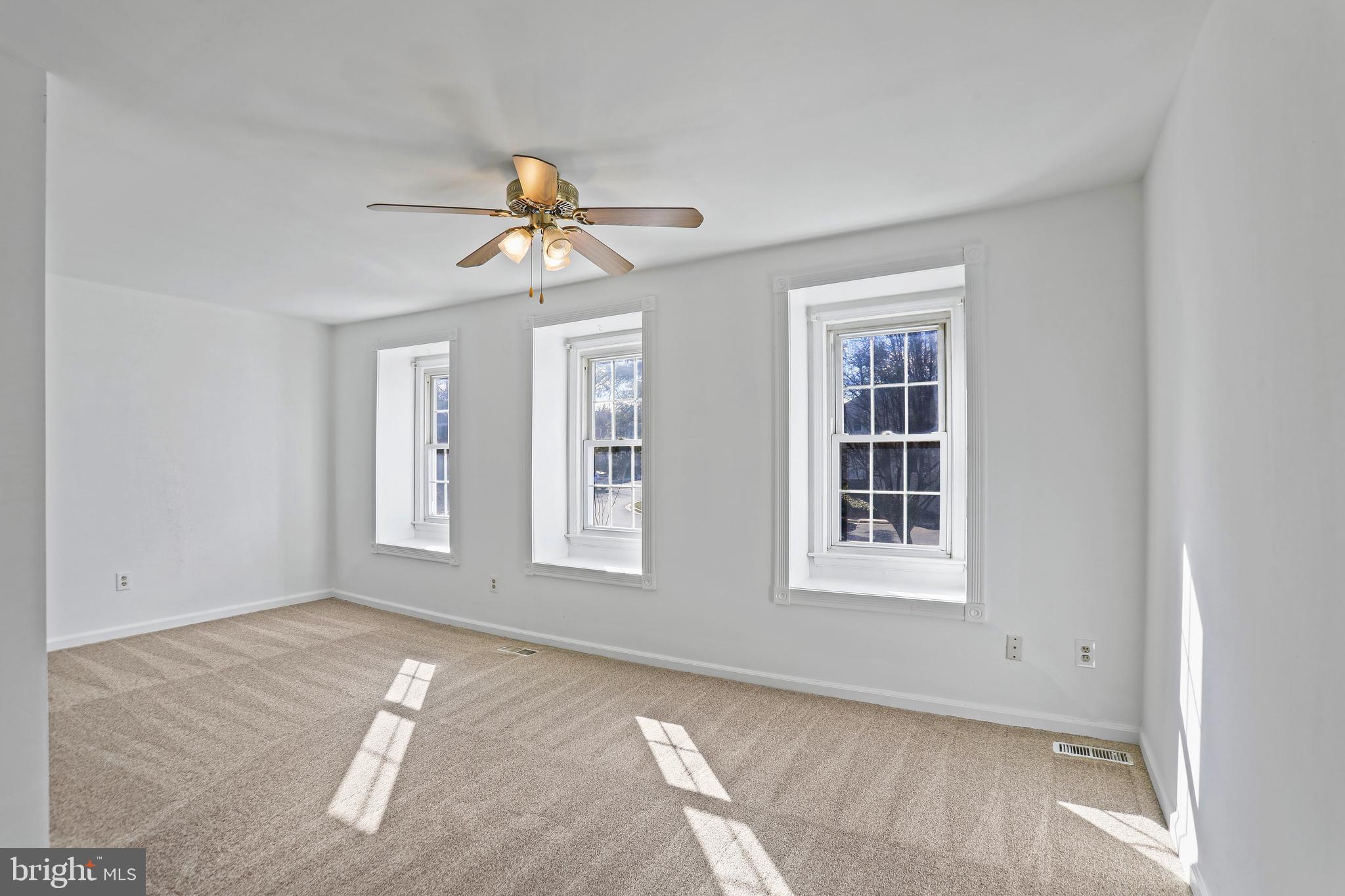 OLD MILL COMMUNITY - Residential