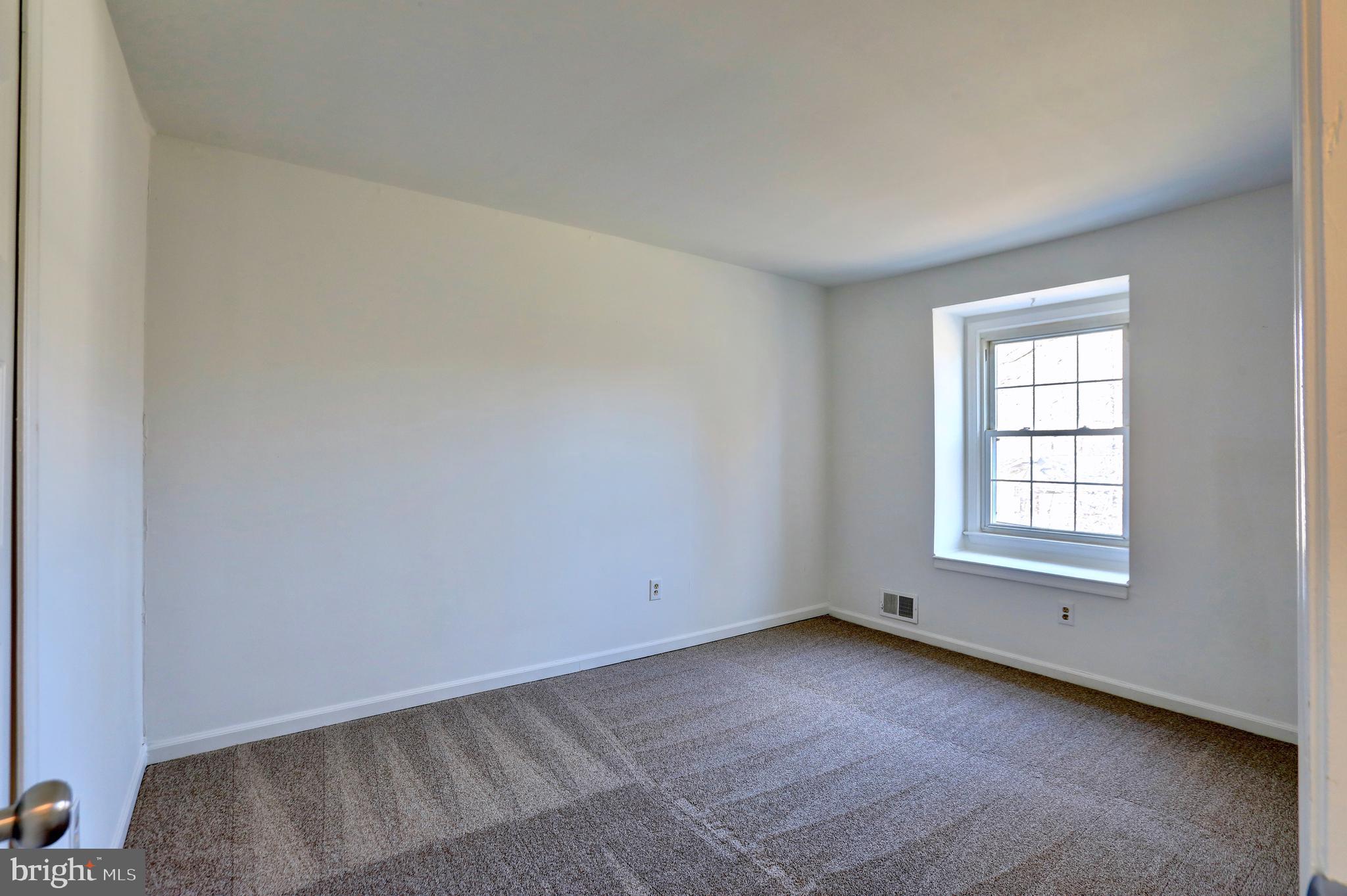 OLD MILL COMMUNITY - Residential