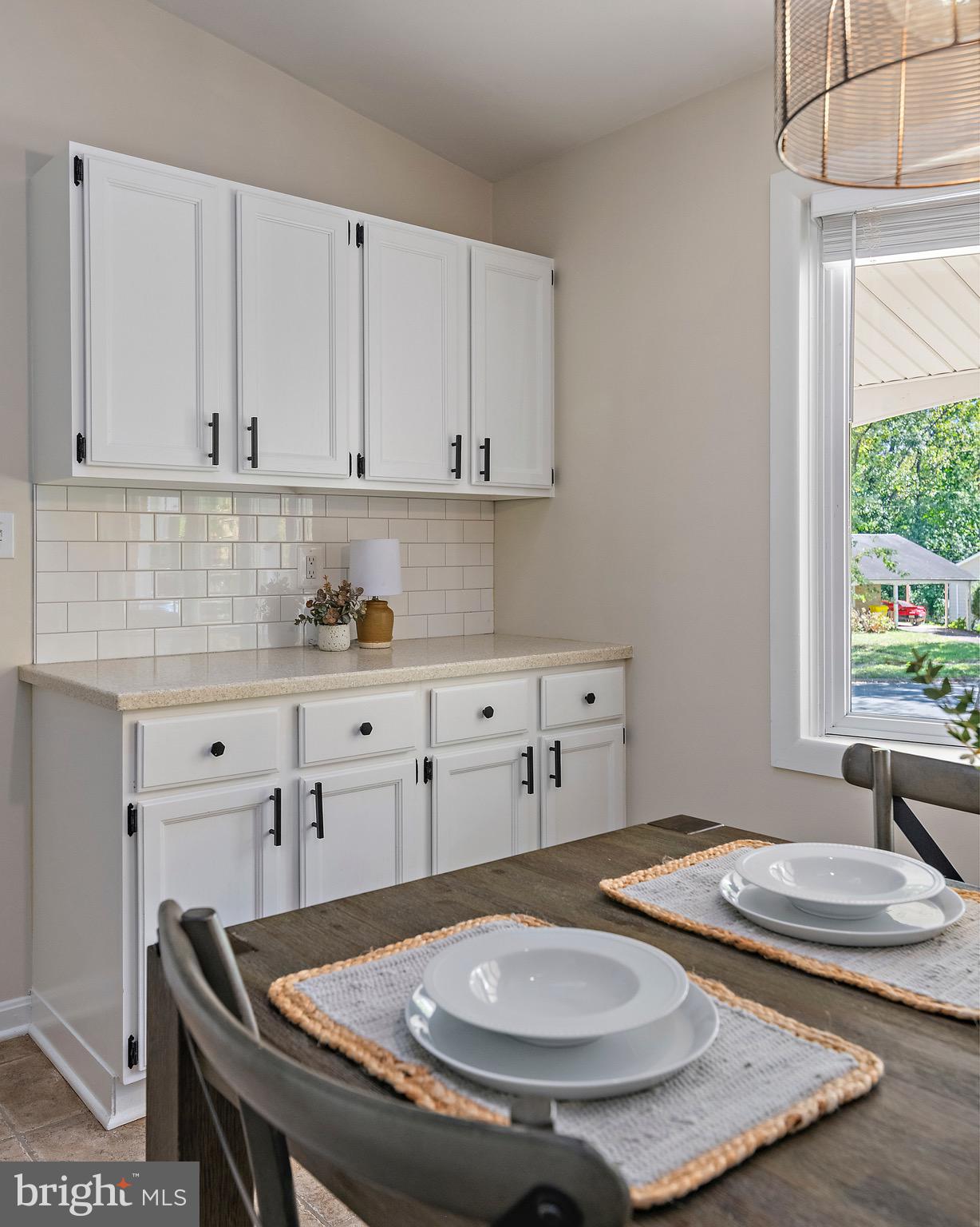 KENSINGTON - Residential