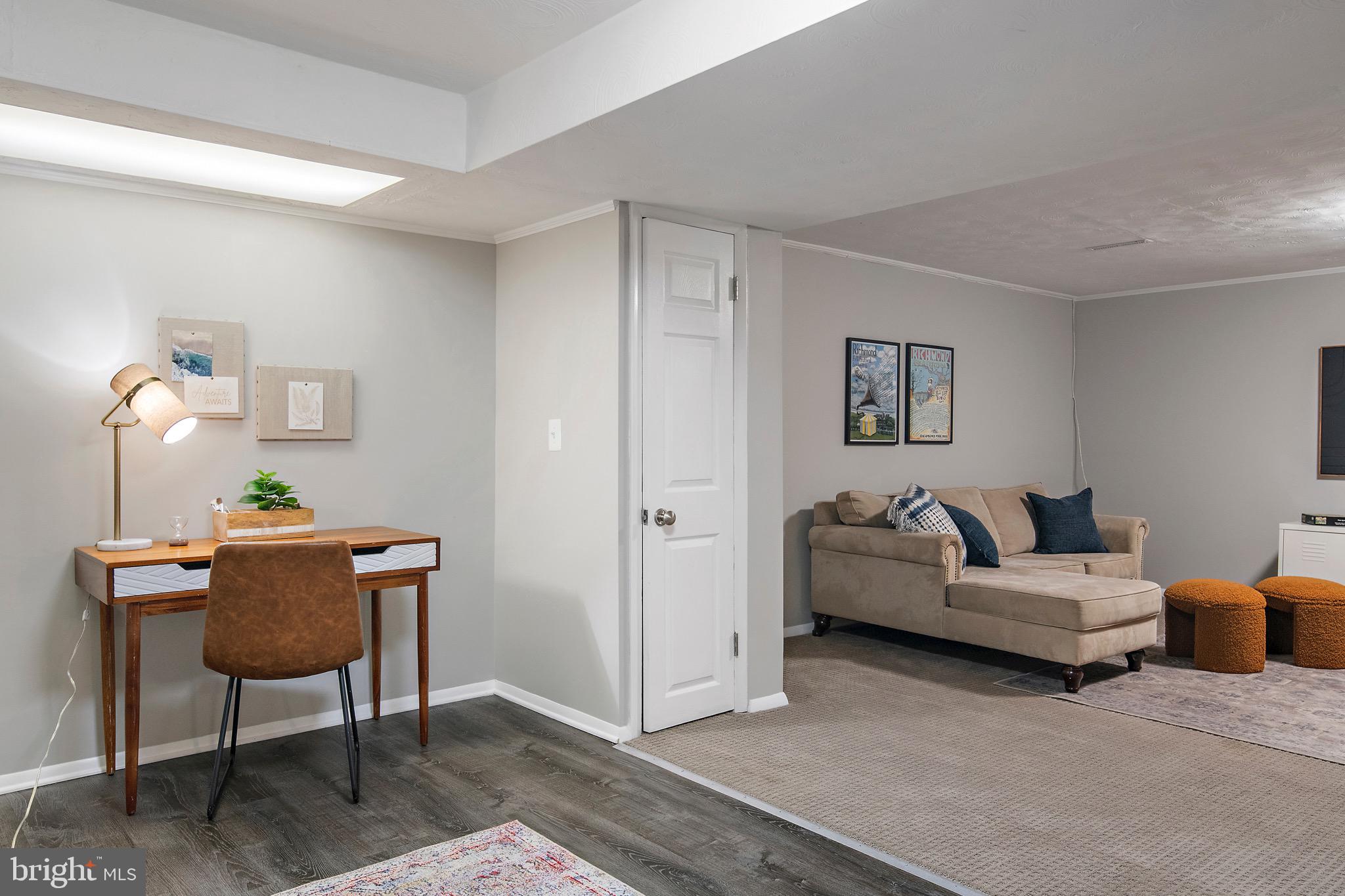 KENSINGTON - Residential