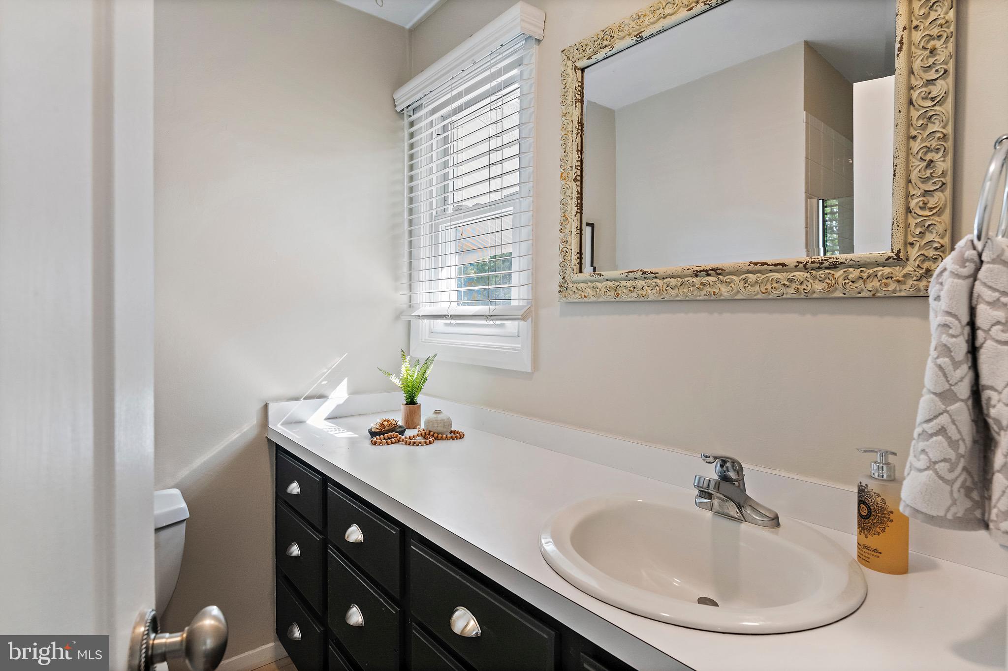 KENSINGTON - Residential