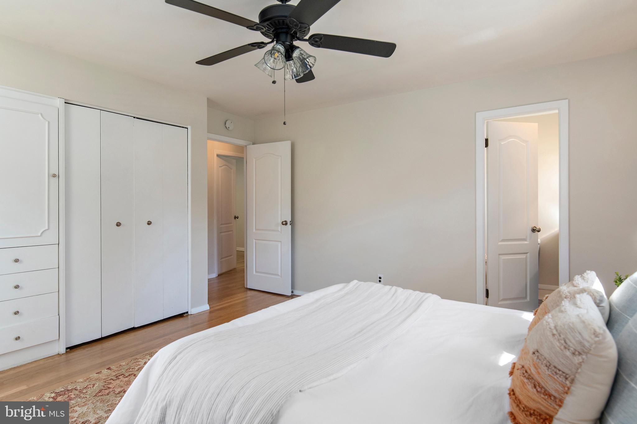 KENSINGTON - Residential