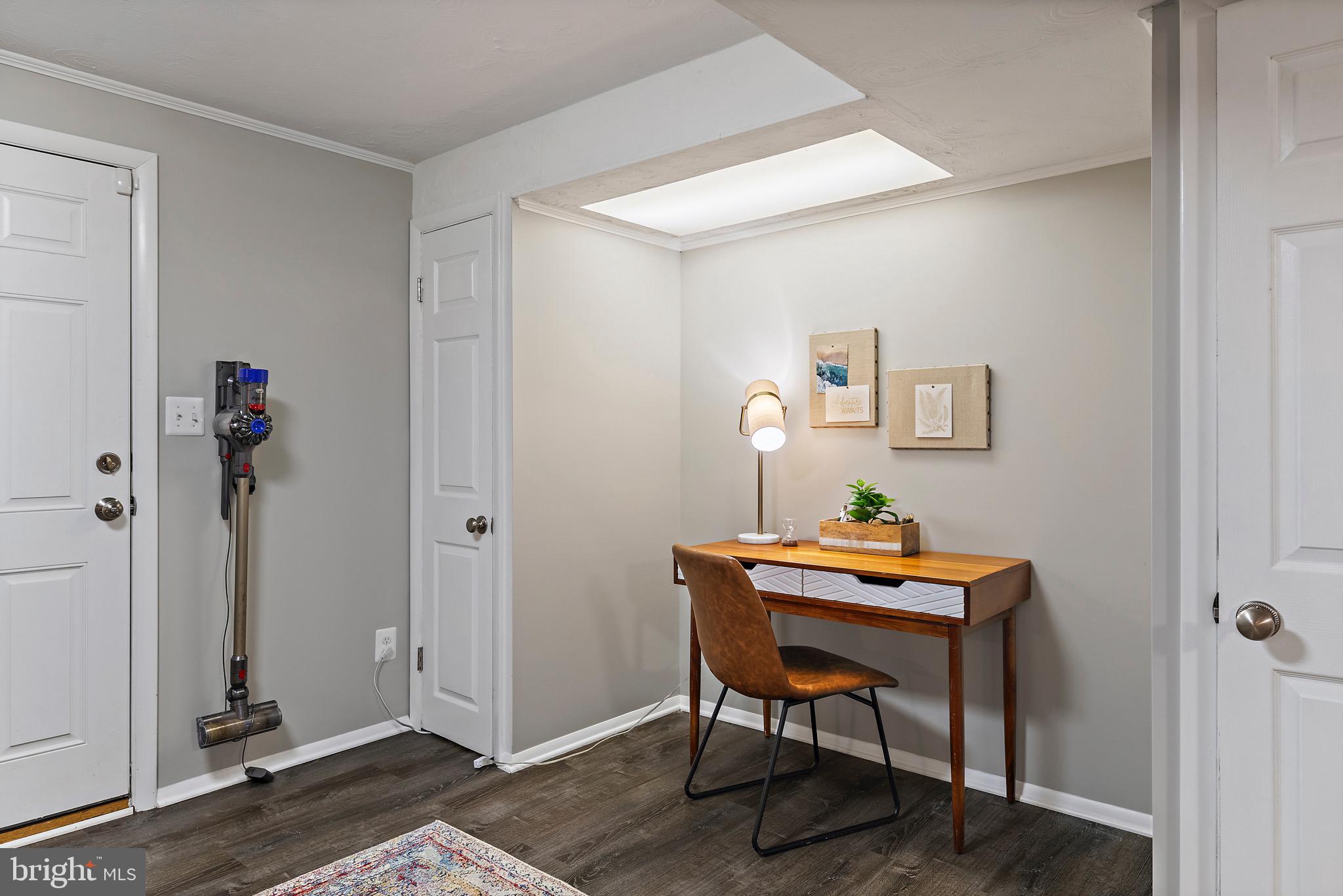 KENSINGTON - Residential