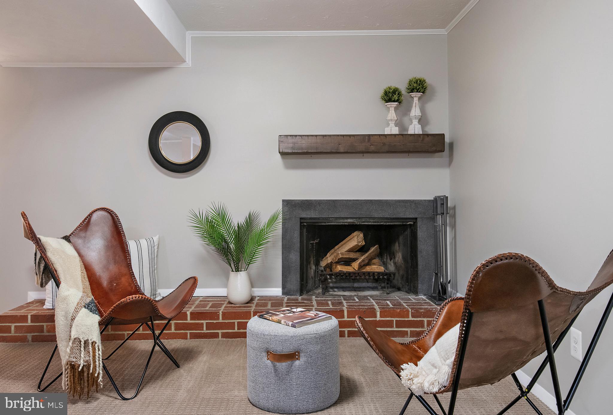 KENSINGTON - Residential