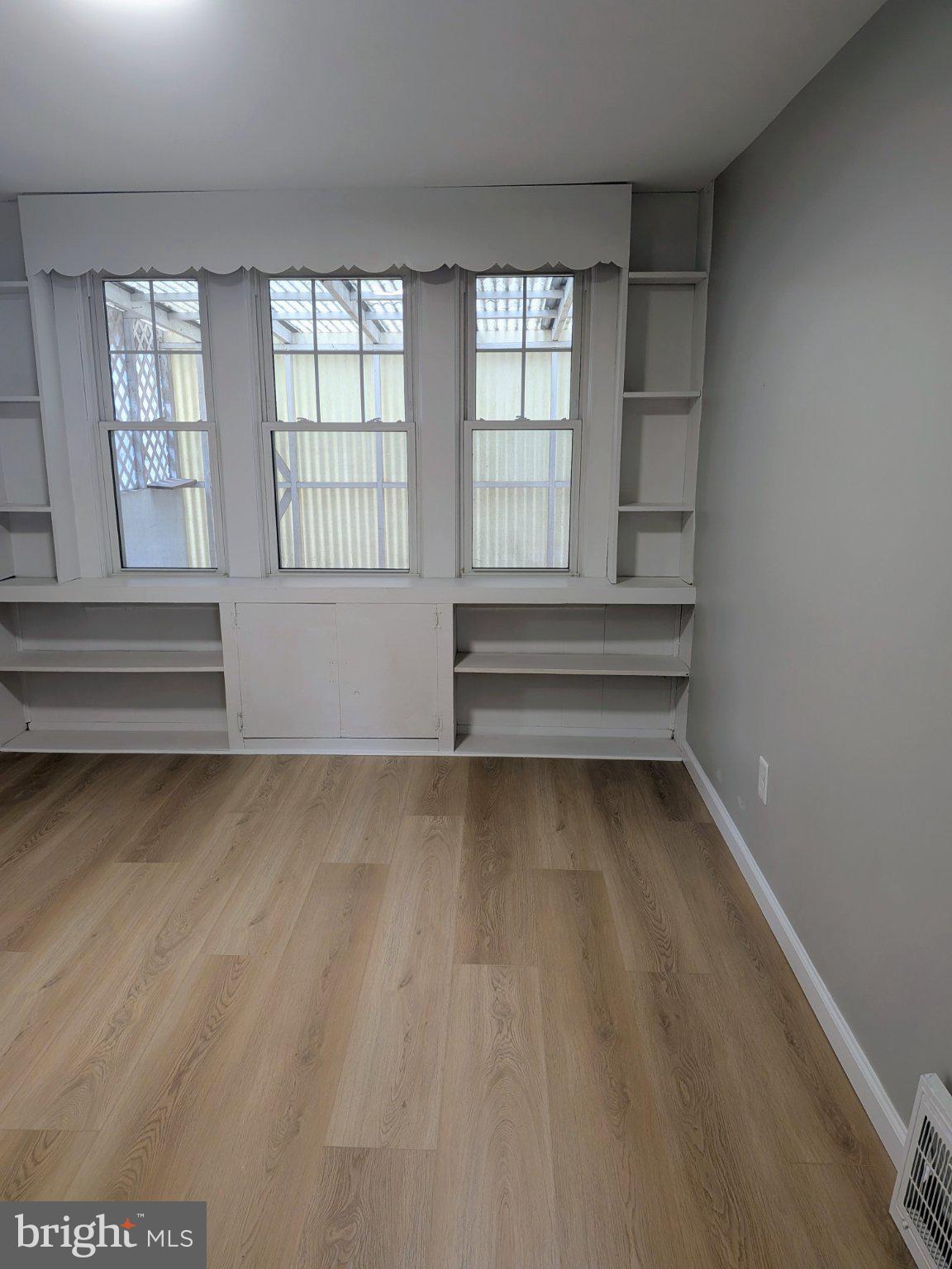 225 UNION AVENUE