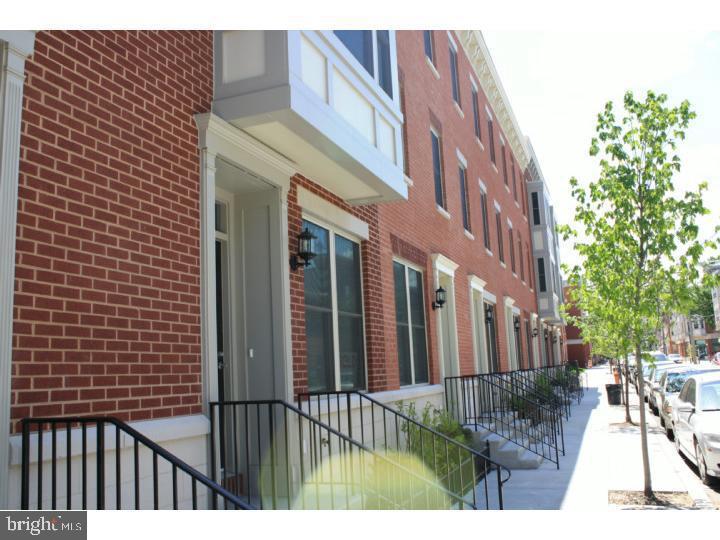 HAWTHORNE - Residential Lease