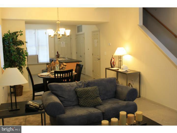 HAWTHORNE - Residential Lease