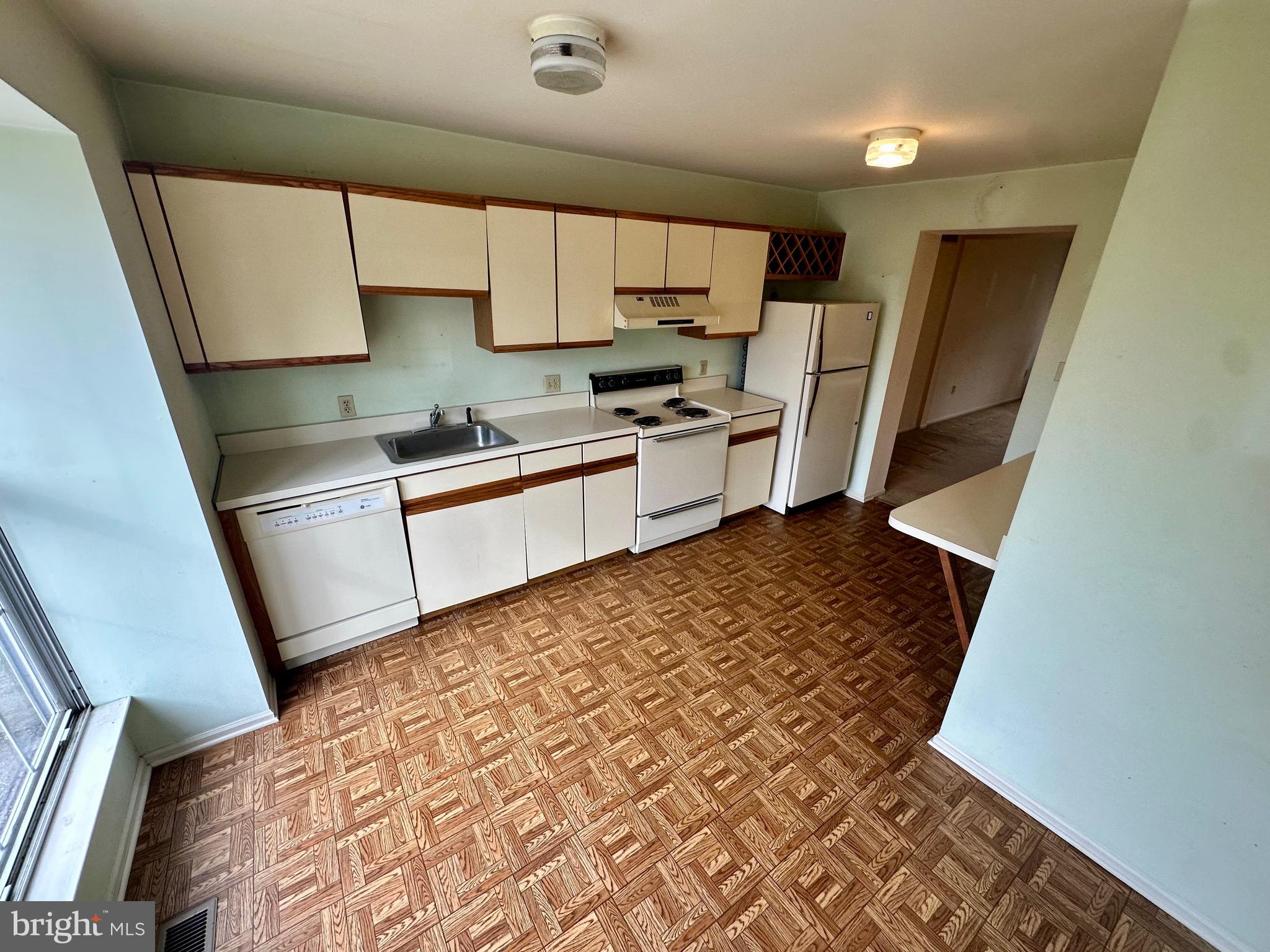 BRIARWOOD - Residential