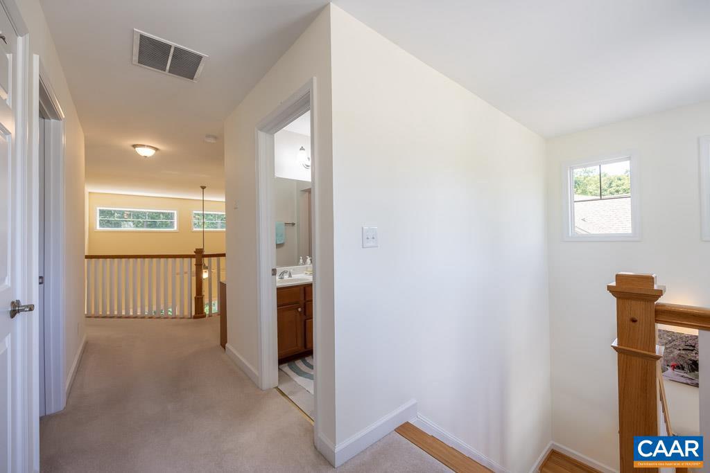 SPRING CREEK - Residential