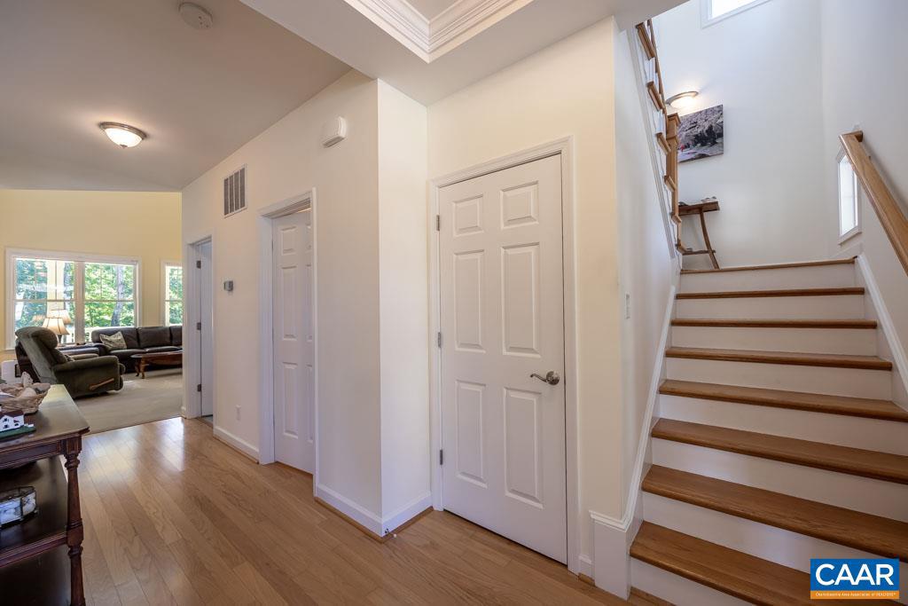 SPRING CREEK - Residential