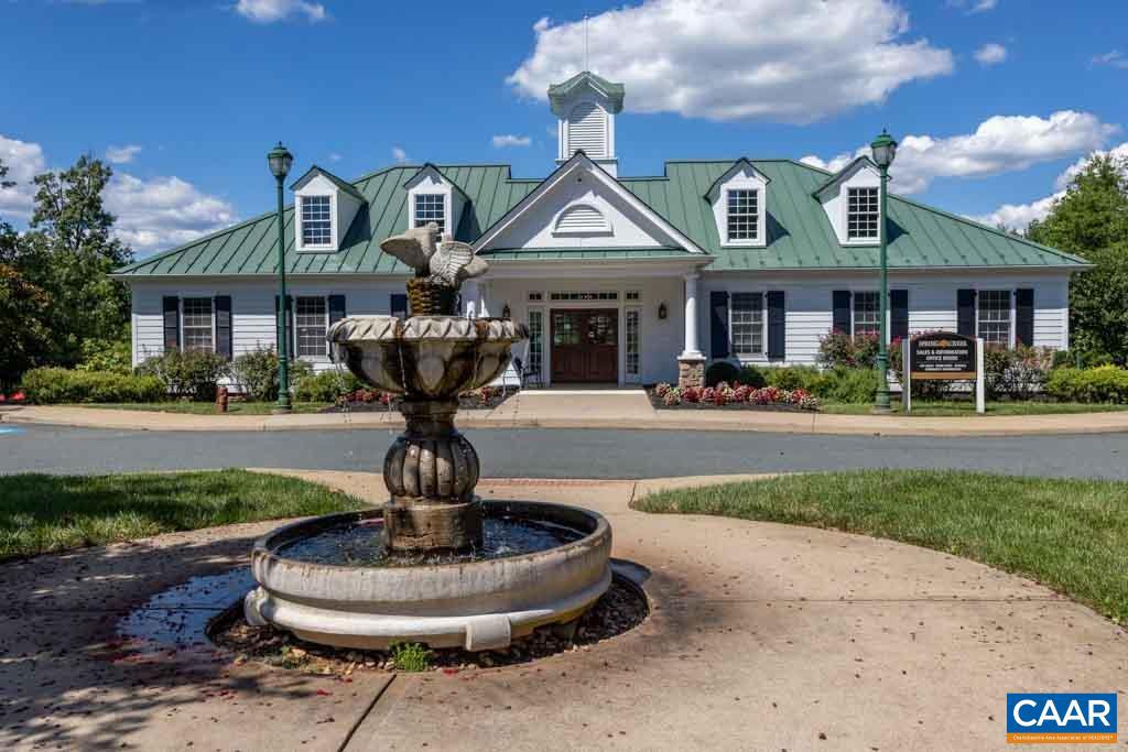 SPRING CREEK - Residential