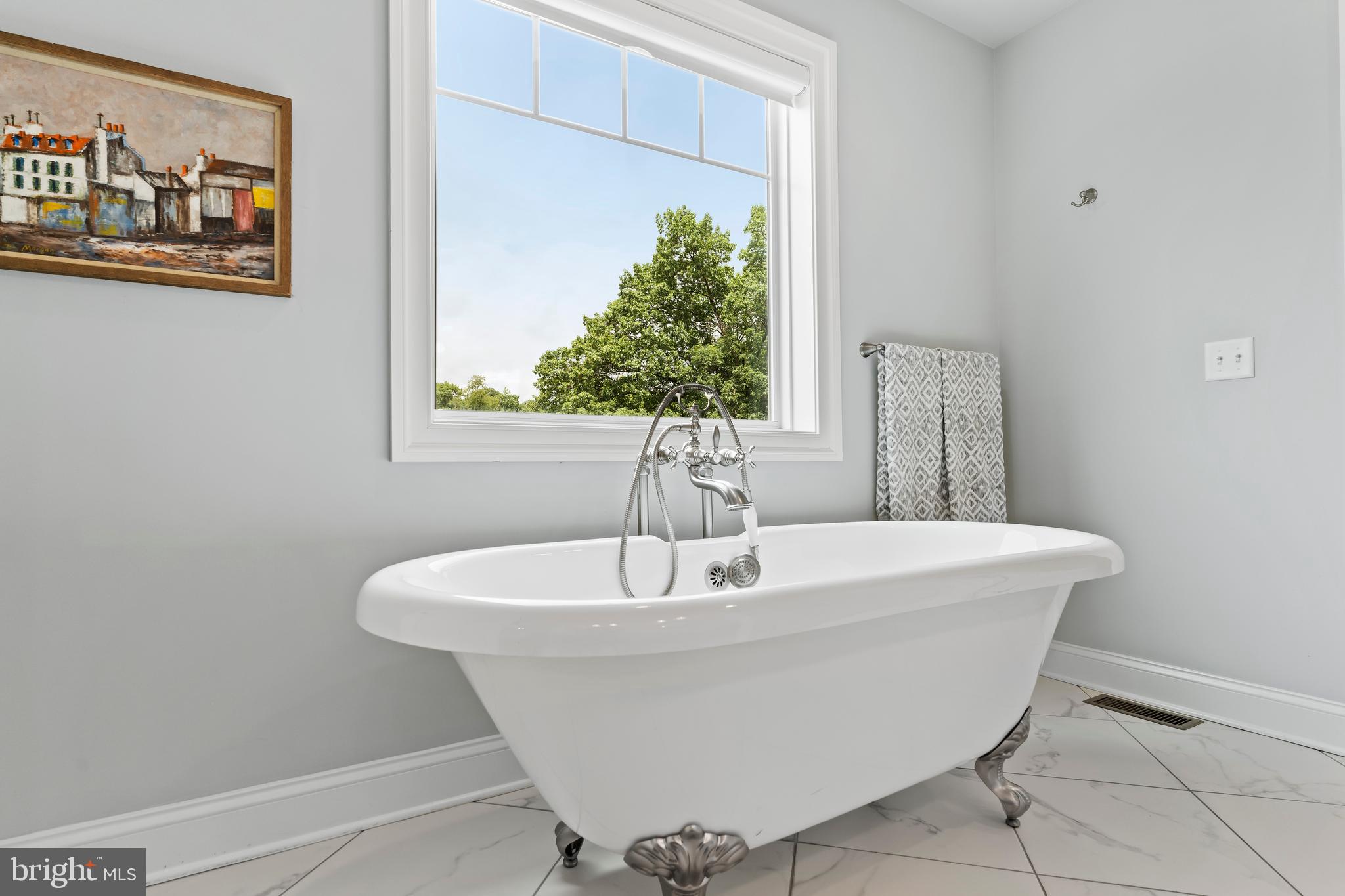 BRAEBURN ESTATES - Residential