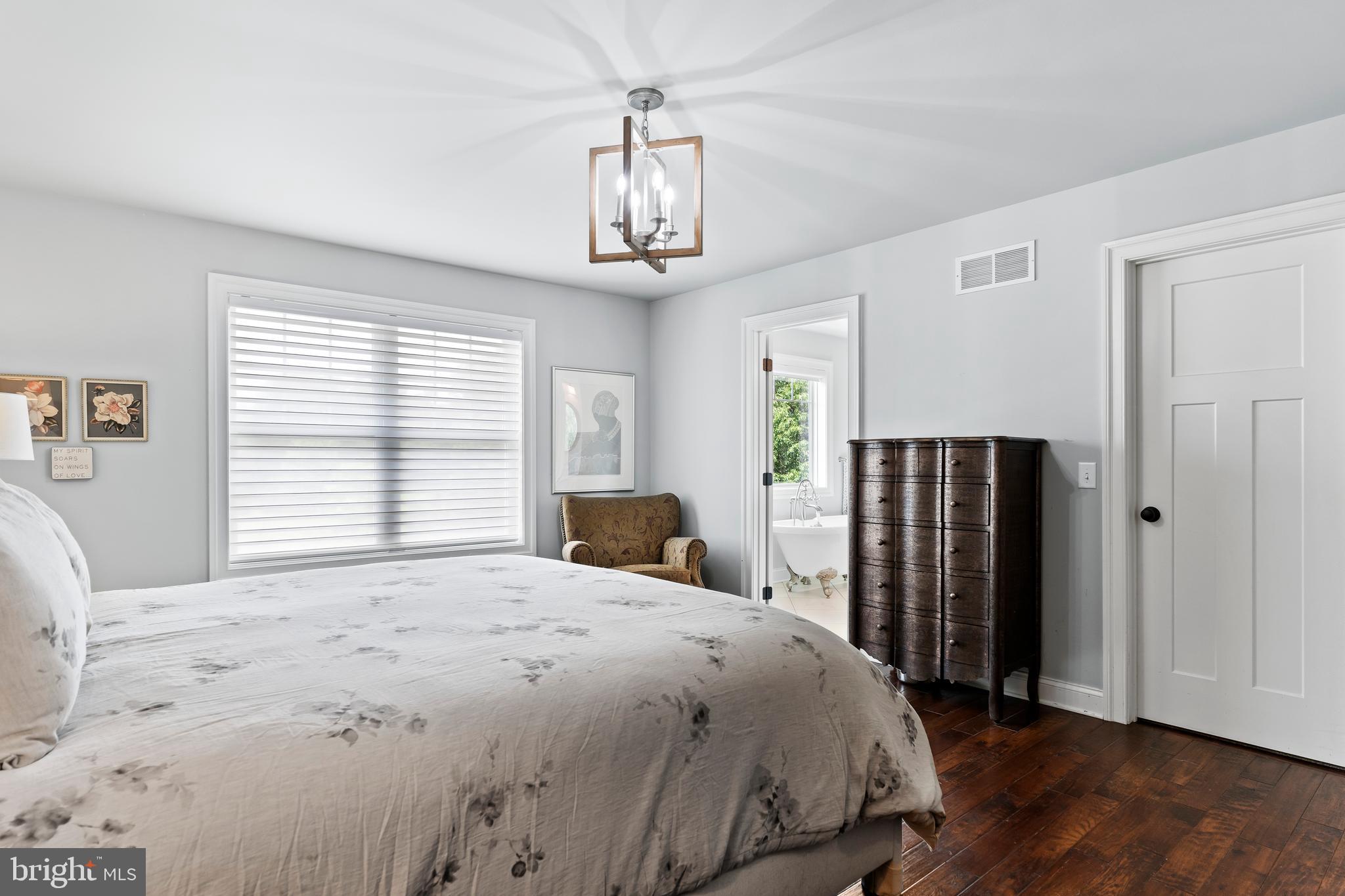 BRAEBURN ESTATES - Residential