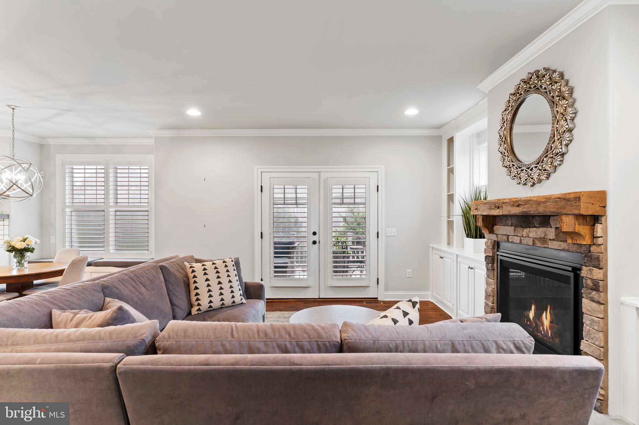 BRAEBURN ESTATES - Residential