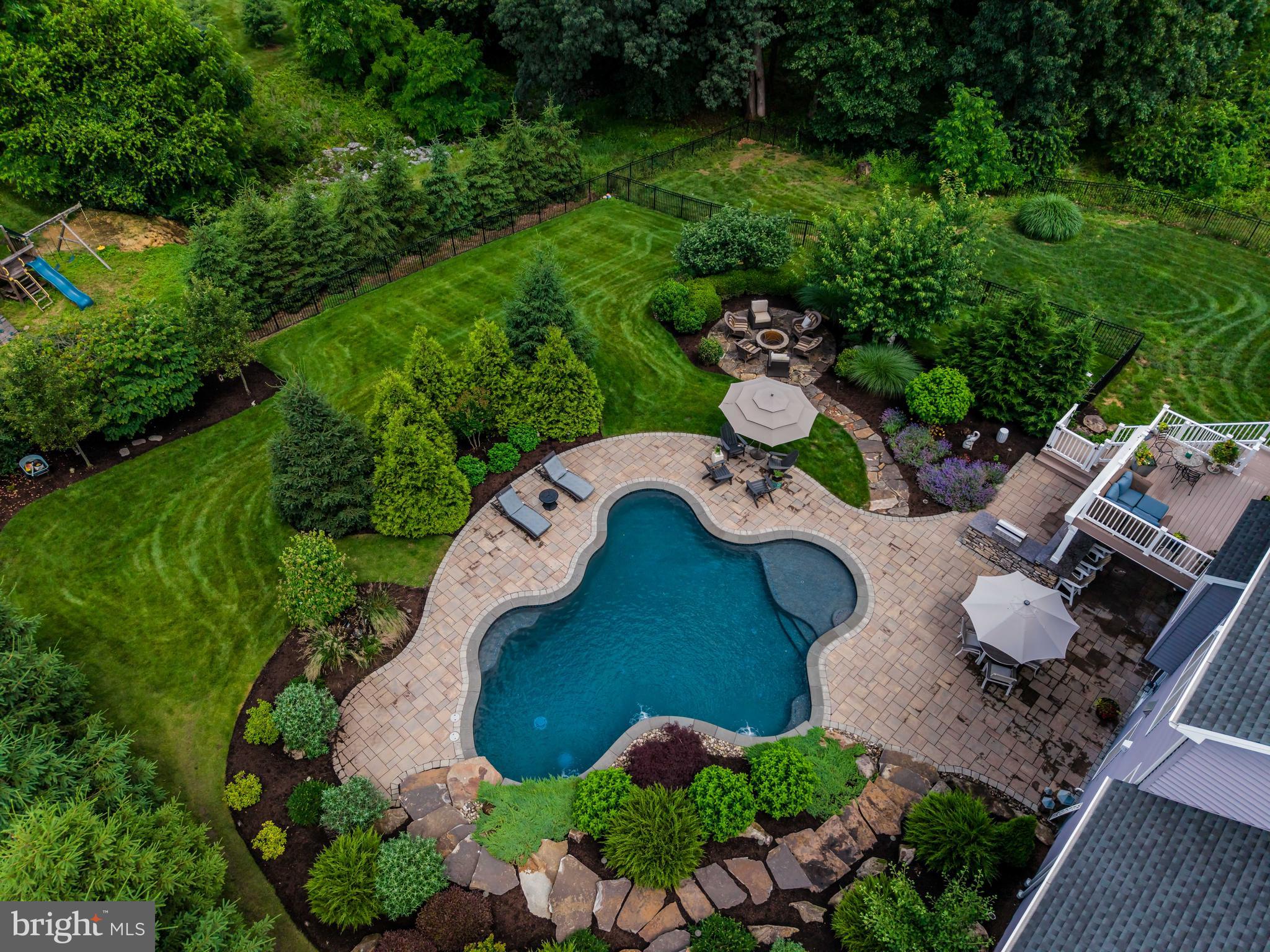 BRAEBURN ESTATES - Residential