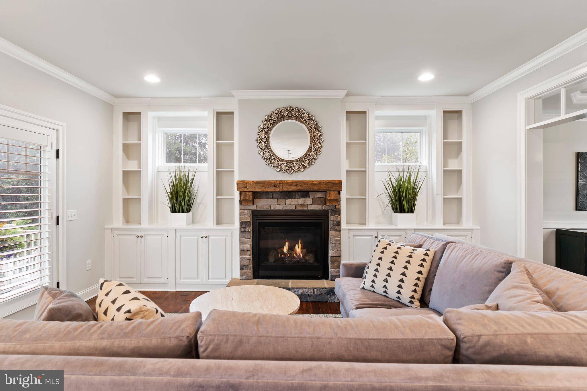 BRAEBURN ESTATES - Residential