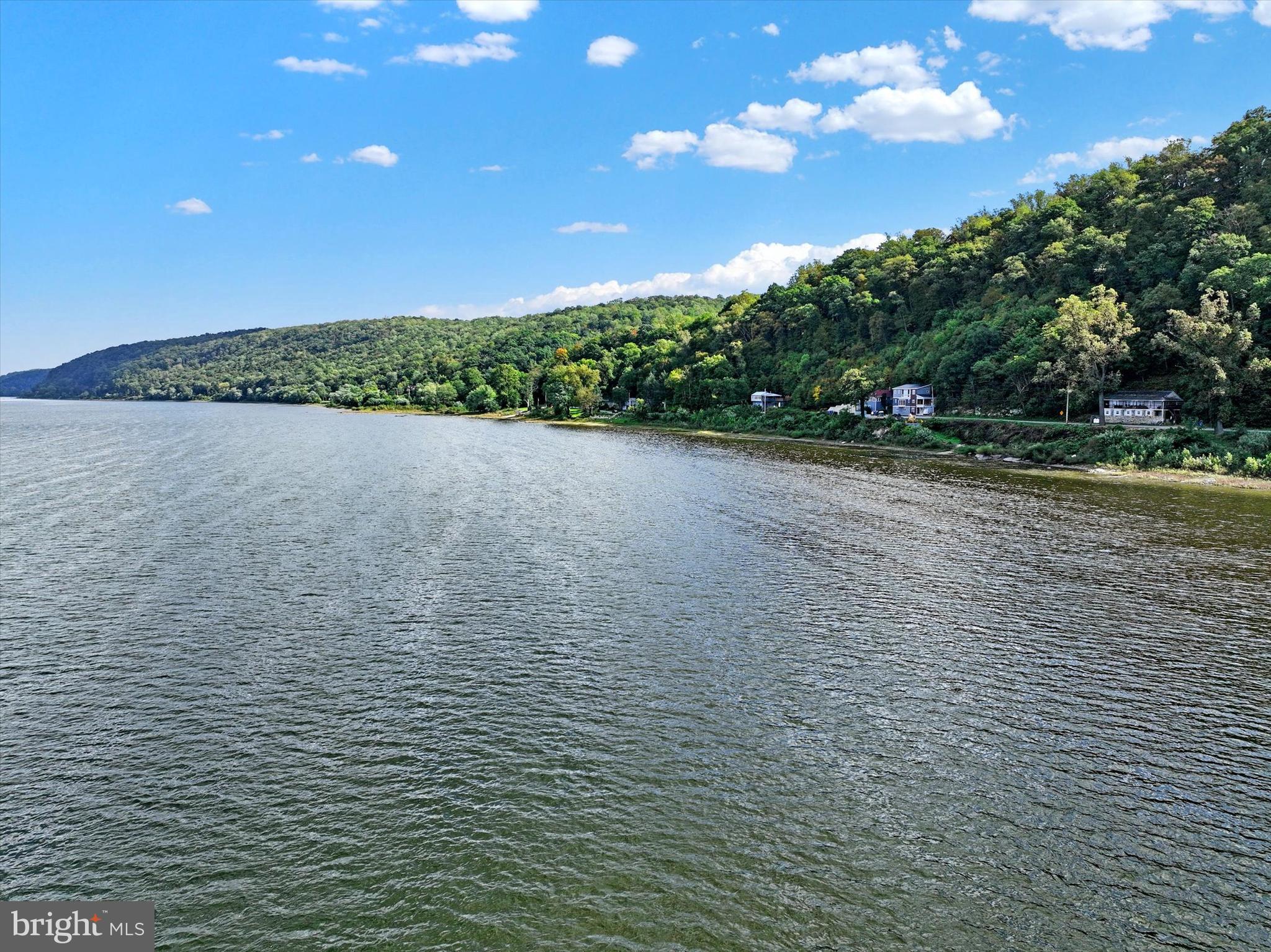SUSQUEHANNA RIVER - Residential