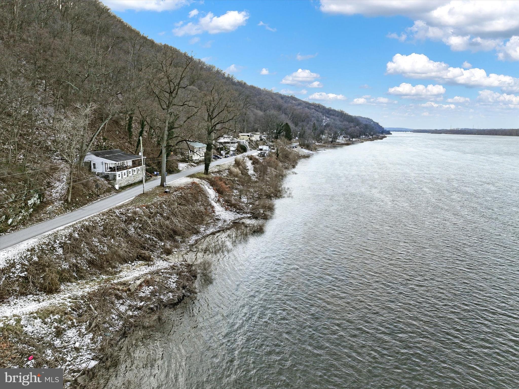 SUSQUEHANNA RIVER - Residential