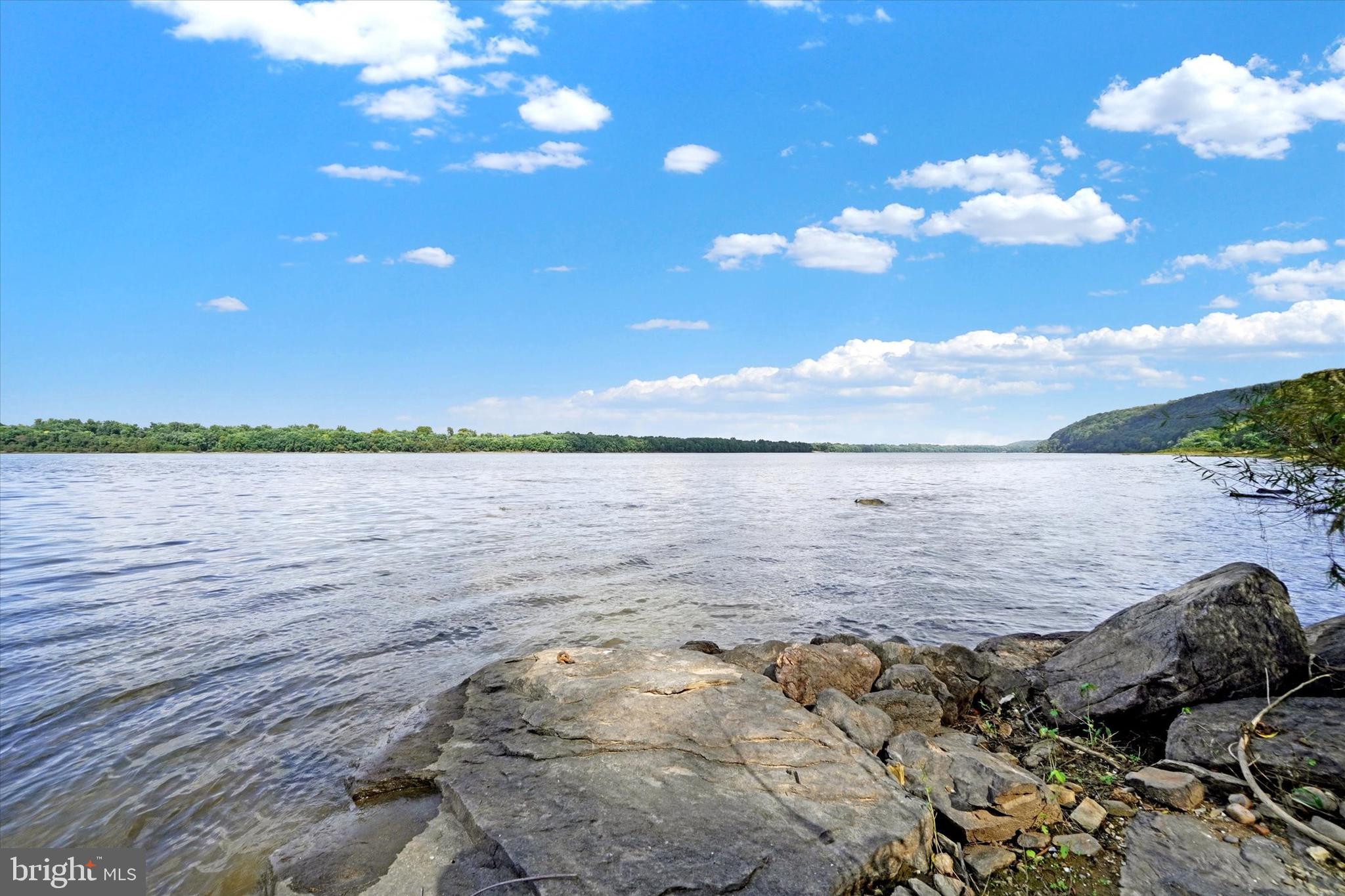 SUSQUEHANNA RIVER - Residential