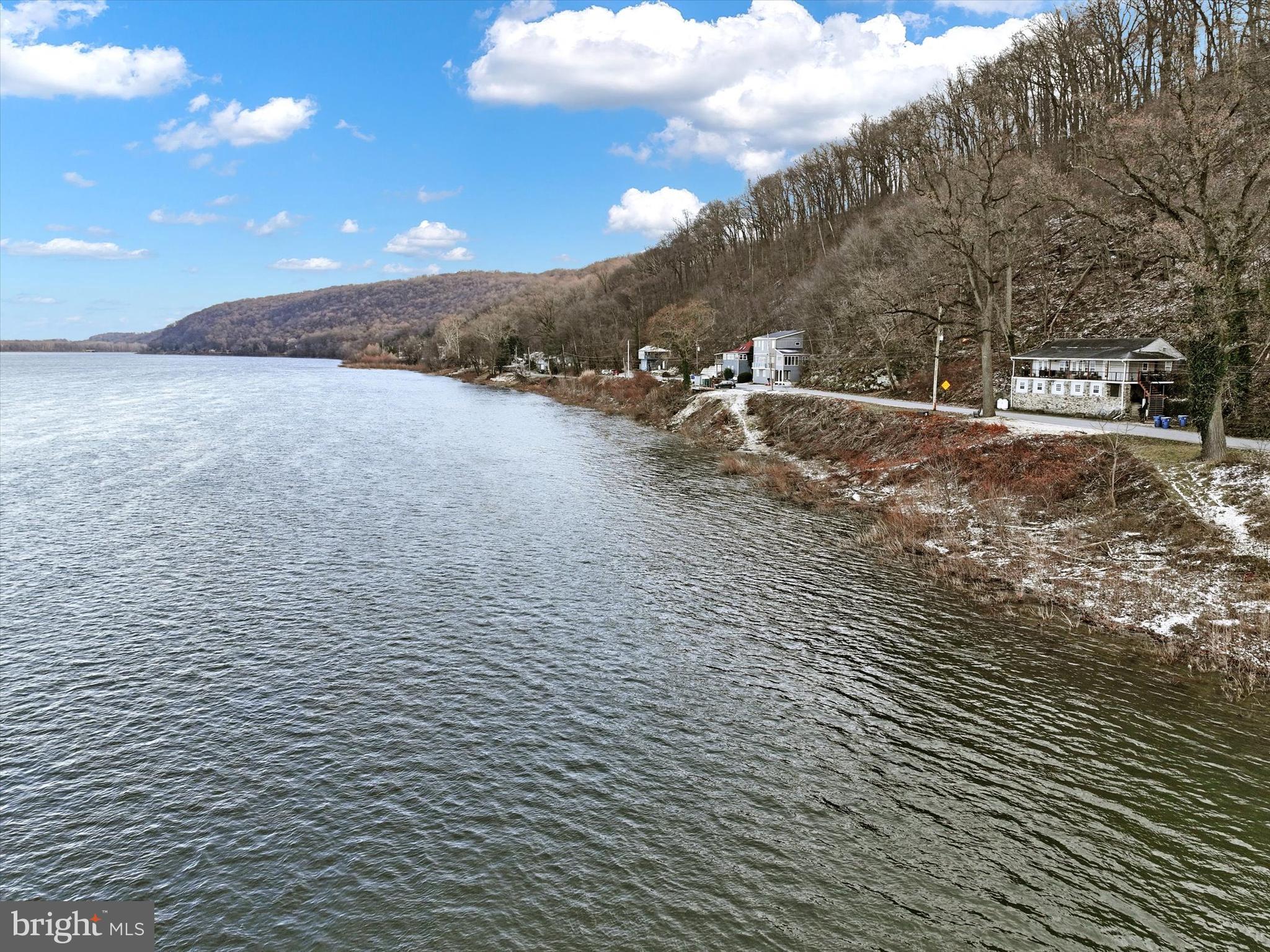 SUSQUEHANNA RIVER - Residential