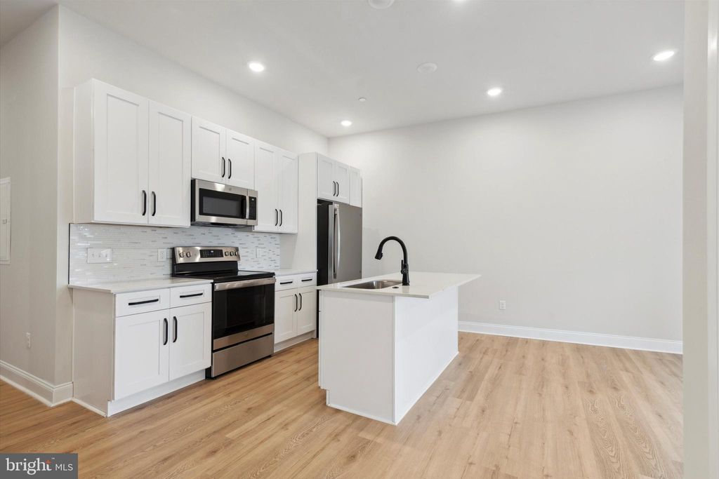 Photo of 2157 E Lehigh Avenue #203, PHILADELPHIA, PA 19125 (MLS # PAPH2562554)