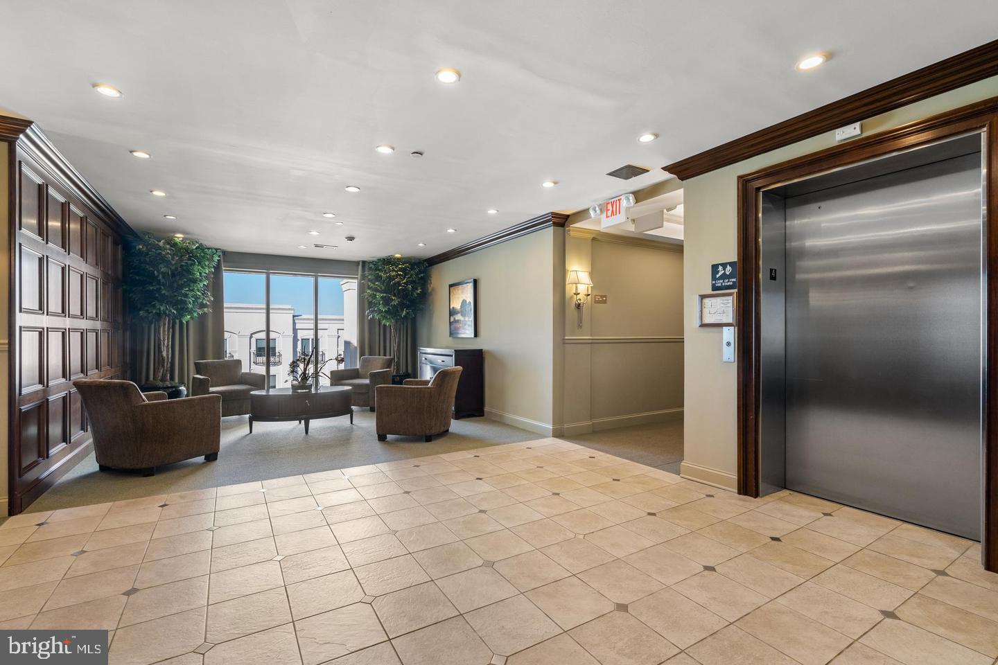 2 N COMMERCE SQUARE 404
