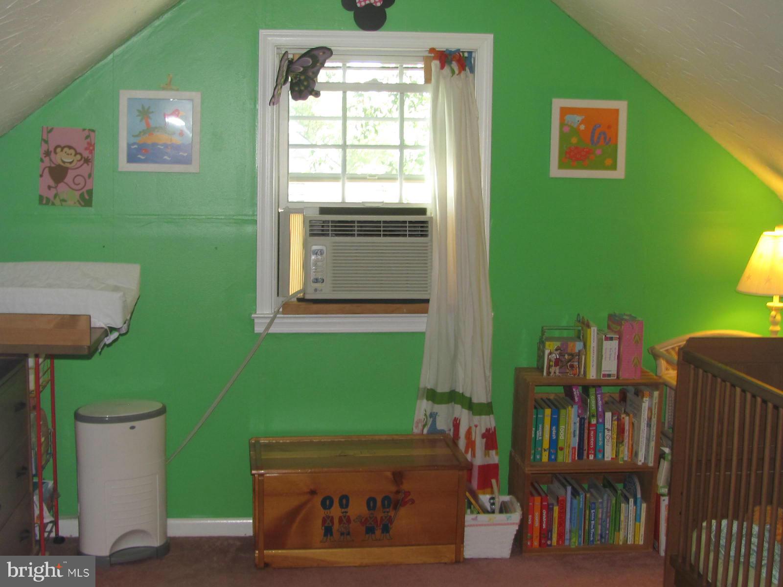 HILLENDALE FARMS - Residential