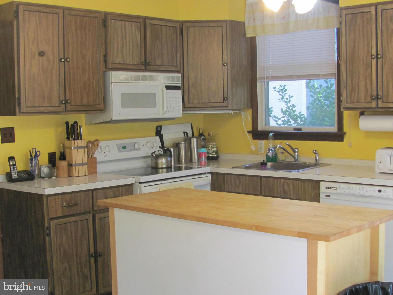 HILLENDALE FARMS - Residential