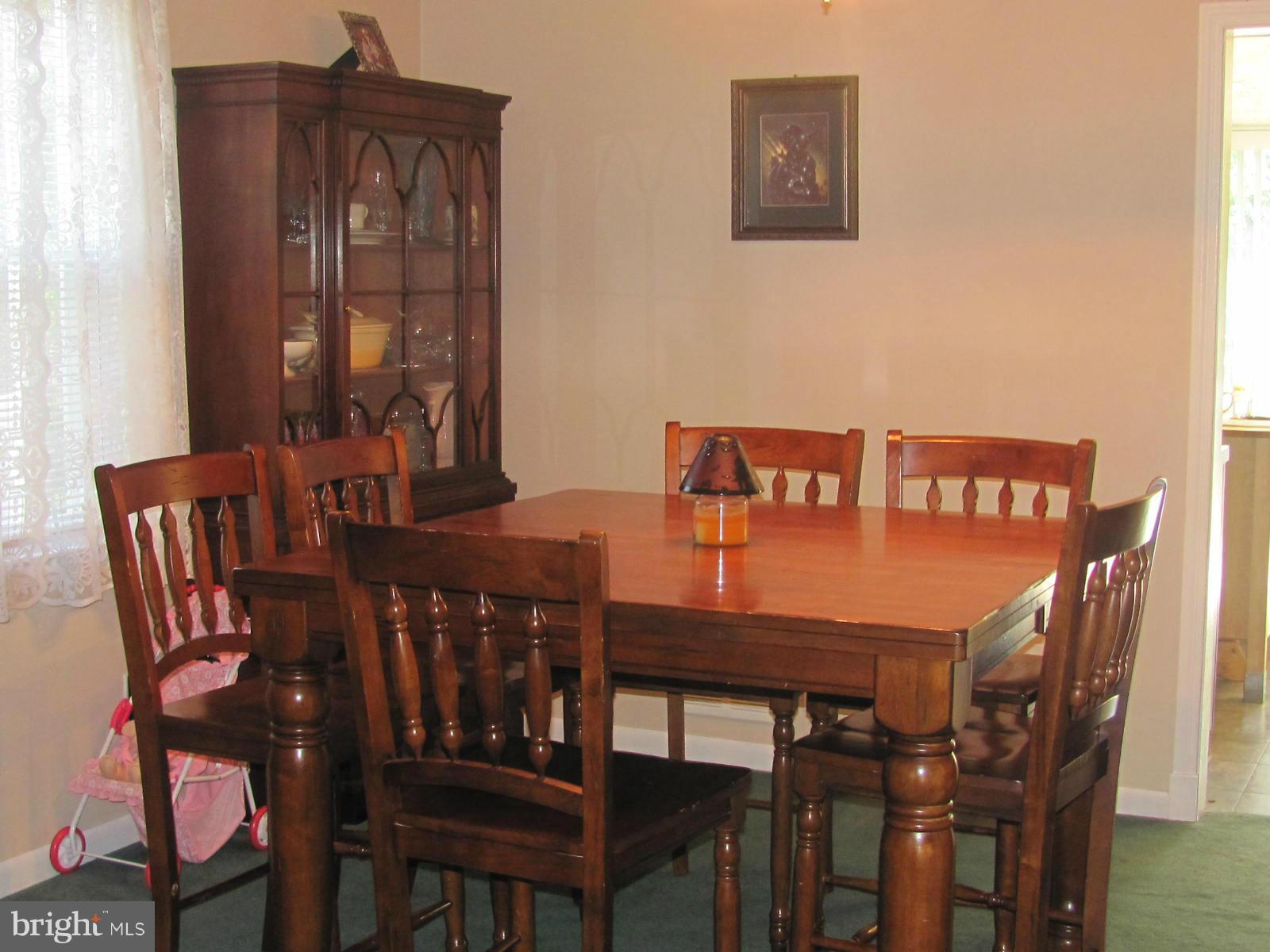 HILLENDALE FARMS - Residential