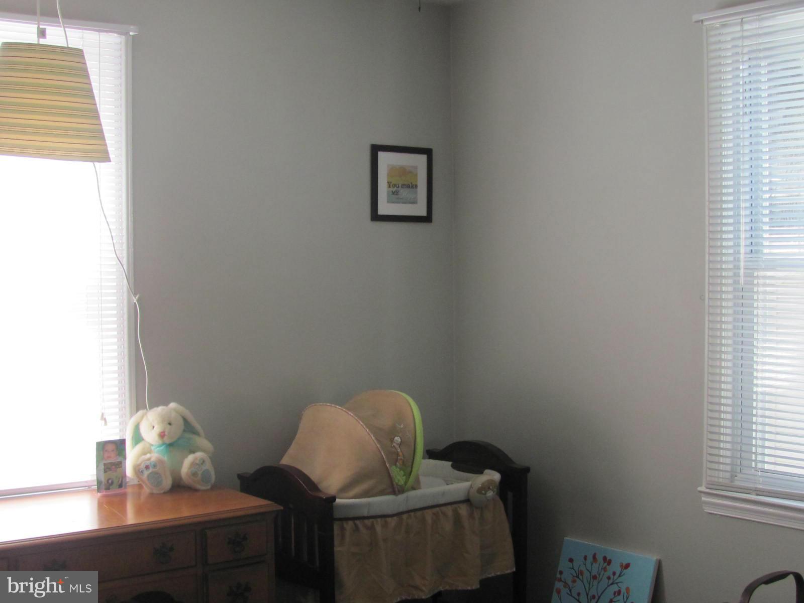 HILLENDALE FARMS - Residential