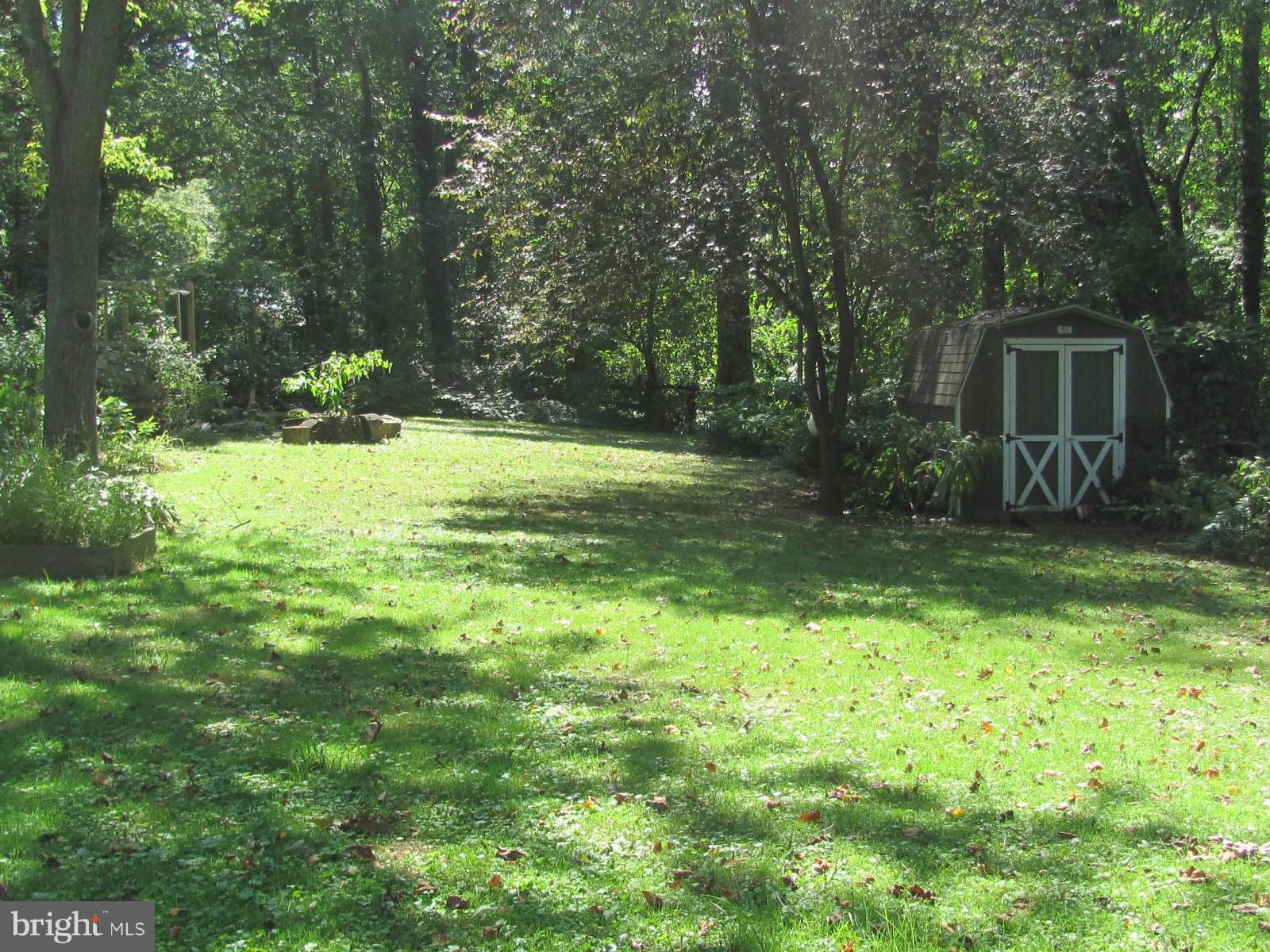 HILLENDALE FARMS - Residential