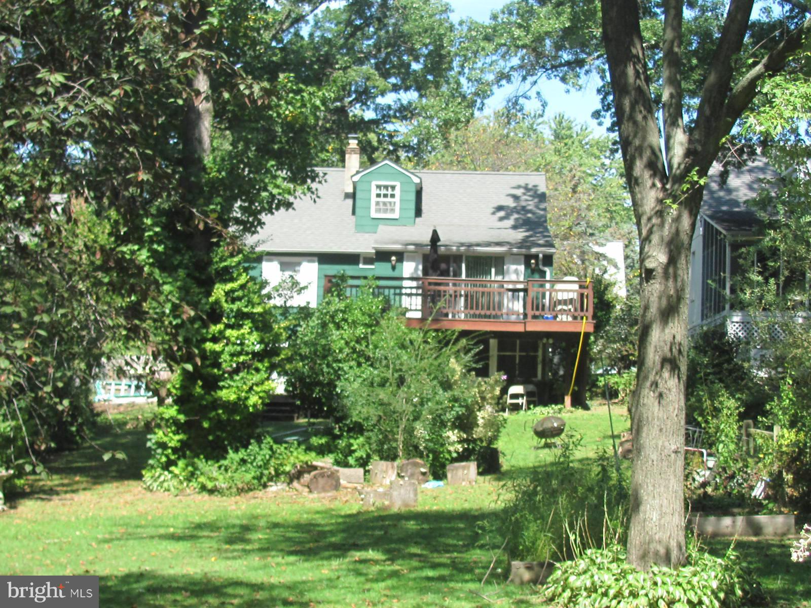 HILLENDALE FARMS - Residential