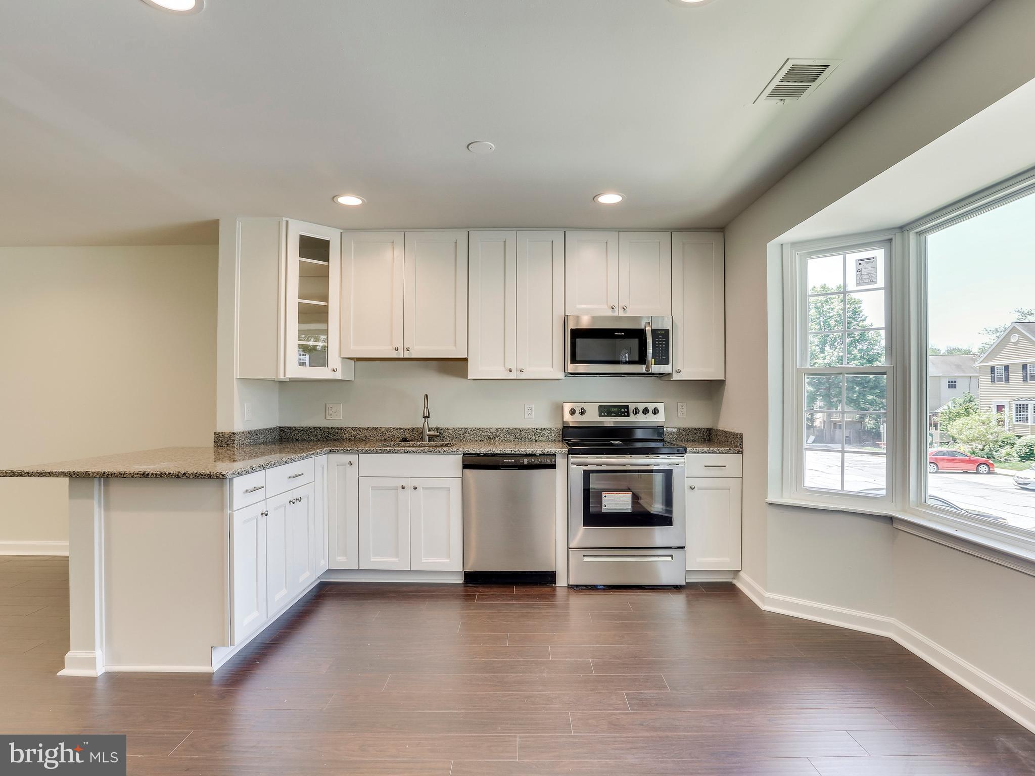 ARBORY CONDO PHASE SIX-R - Residential