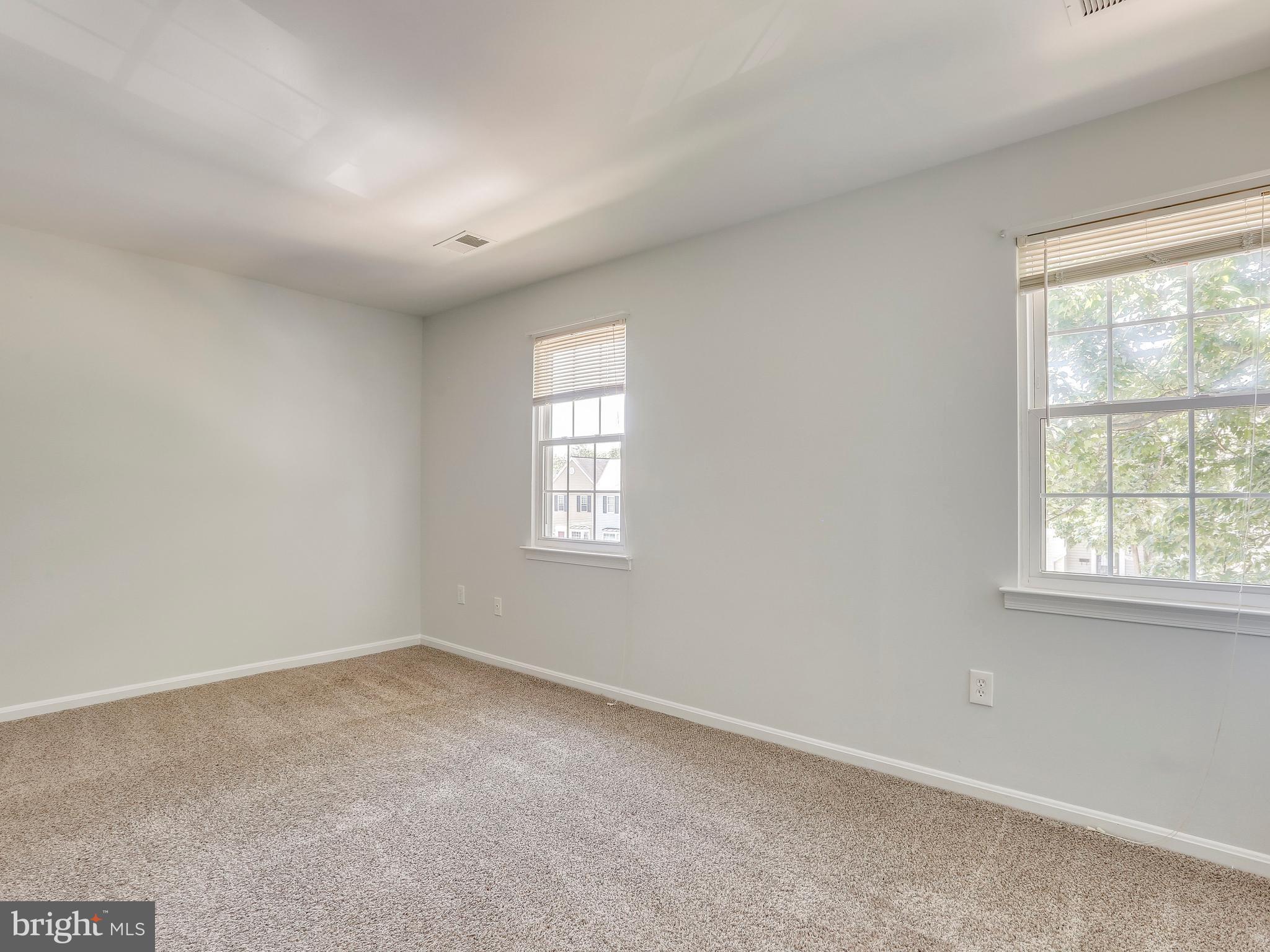 ARBORY CONDO PHASE SIX-R - Residential