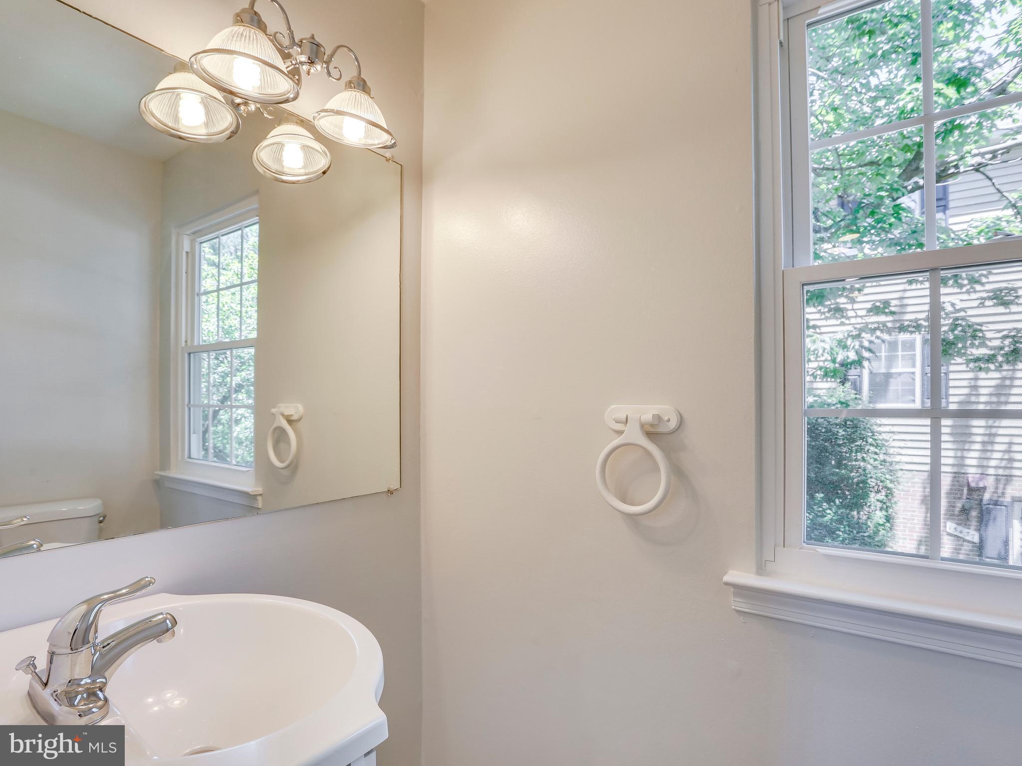 ARBORY CONDO PHASE SIX-R - Residential