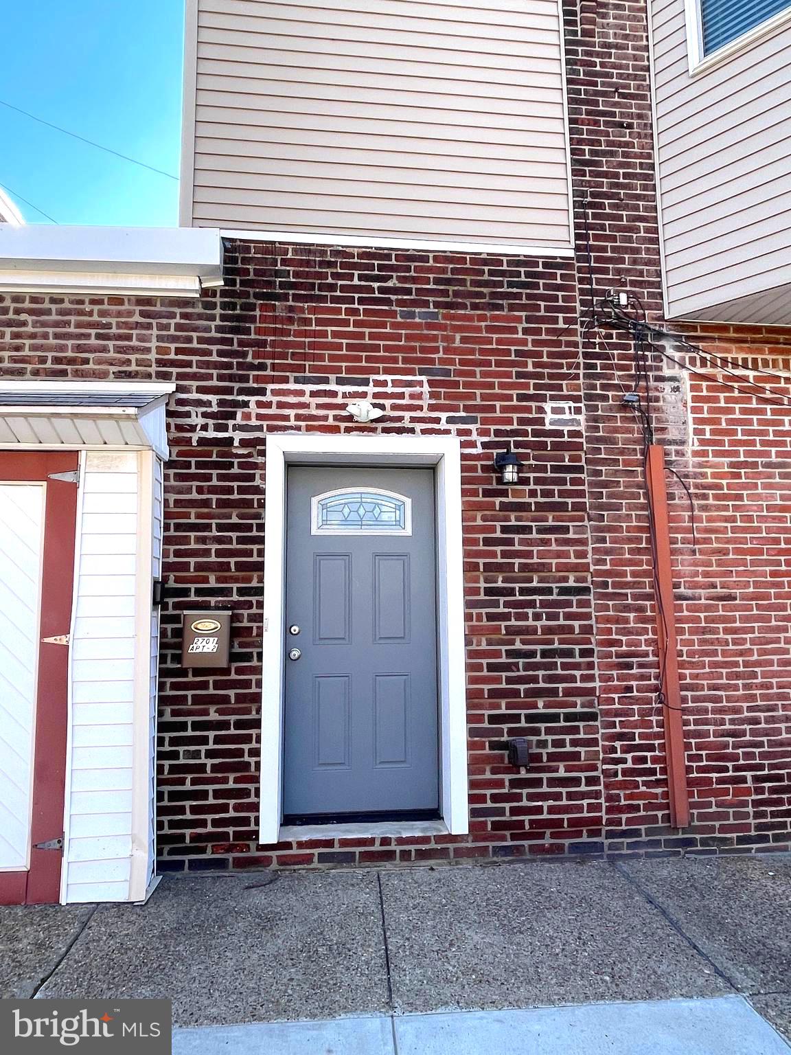 PORT RICHMOND - Residential Lease