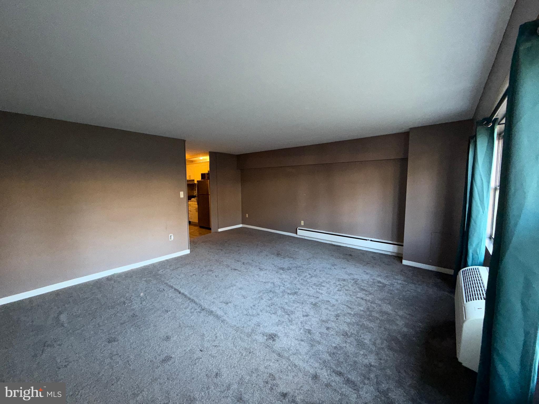 ELKINS PARK HOUSE - Residential