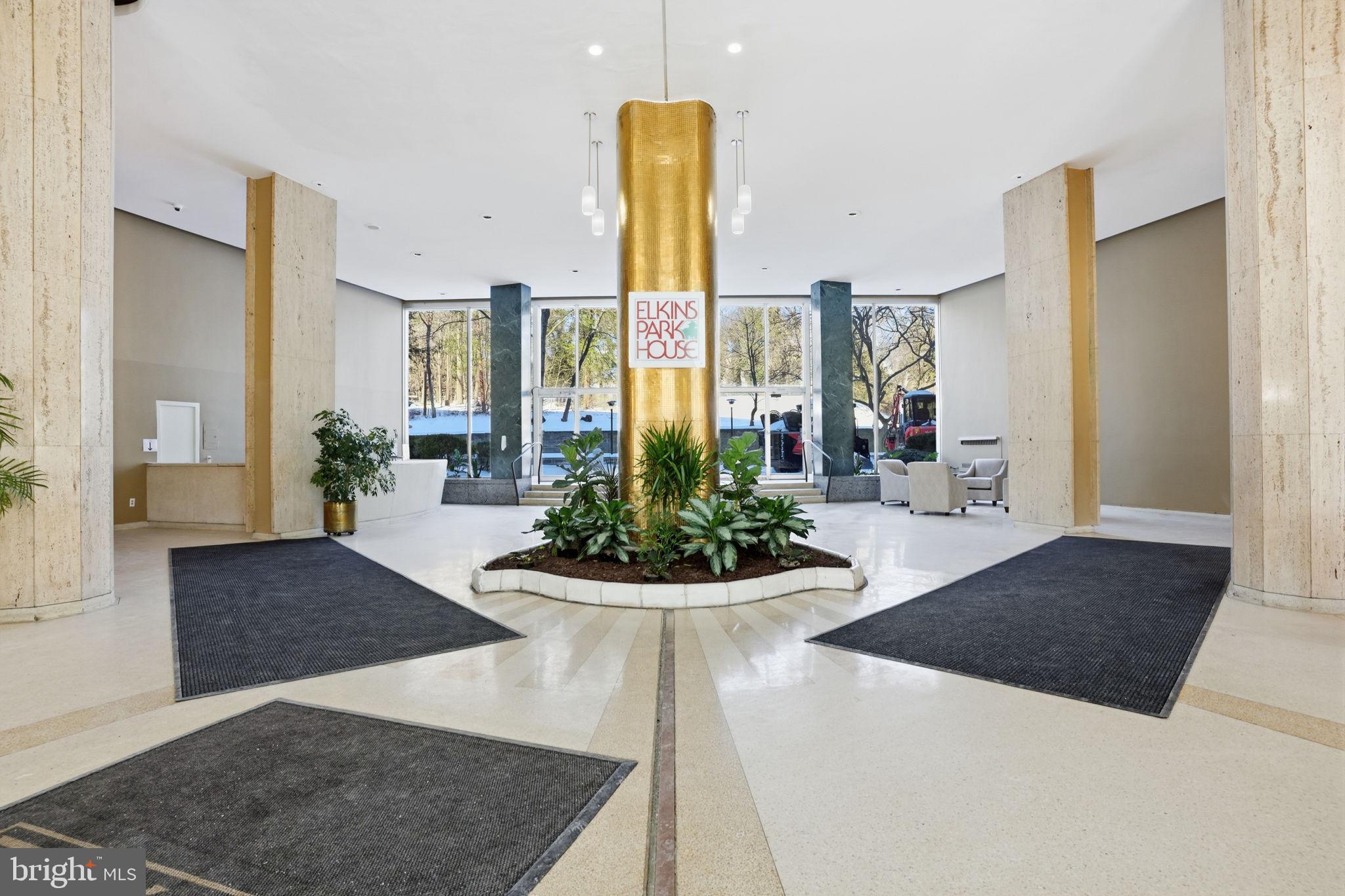 ELKINS PARK HOUSE - Residential