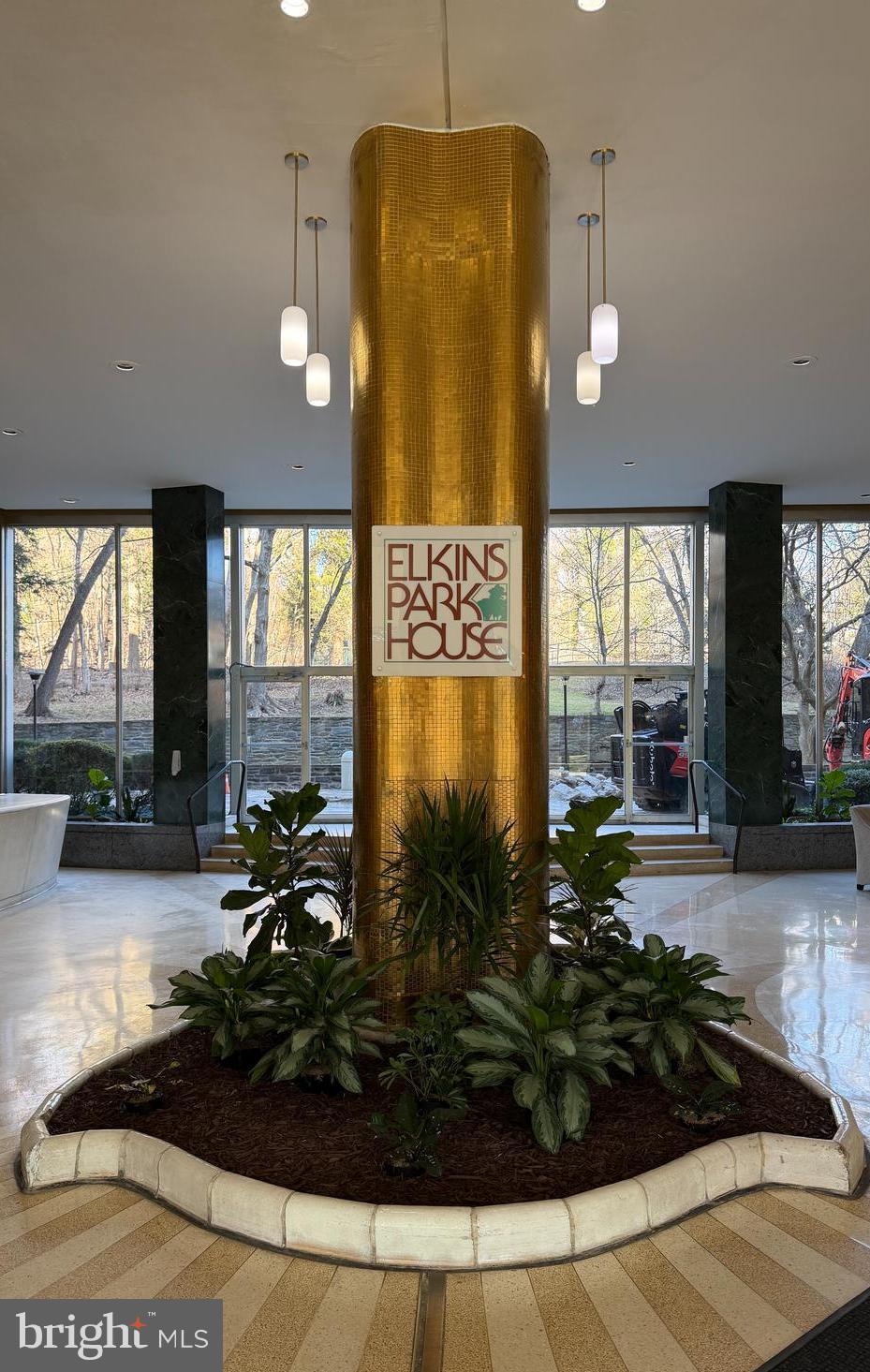 ELKINS PARK HOUSE - Residential