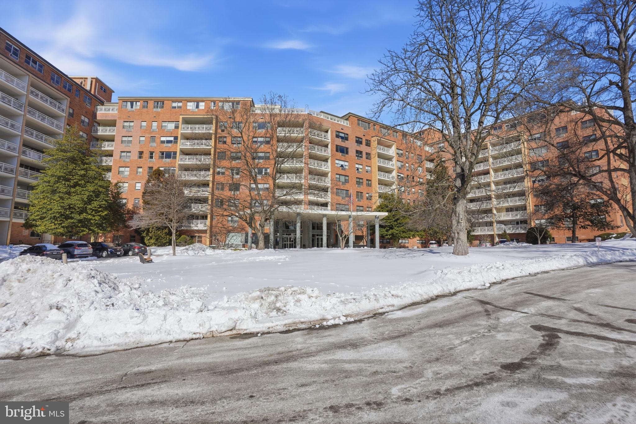 ELKINS PARK HOUSE - Residential