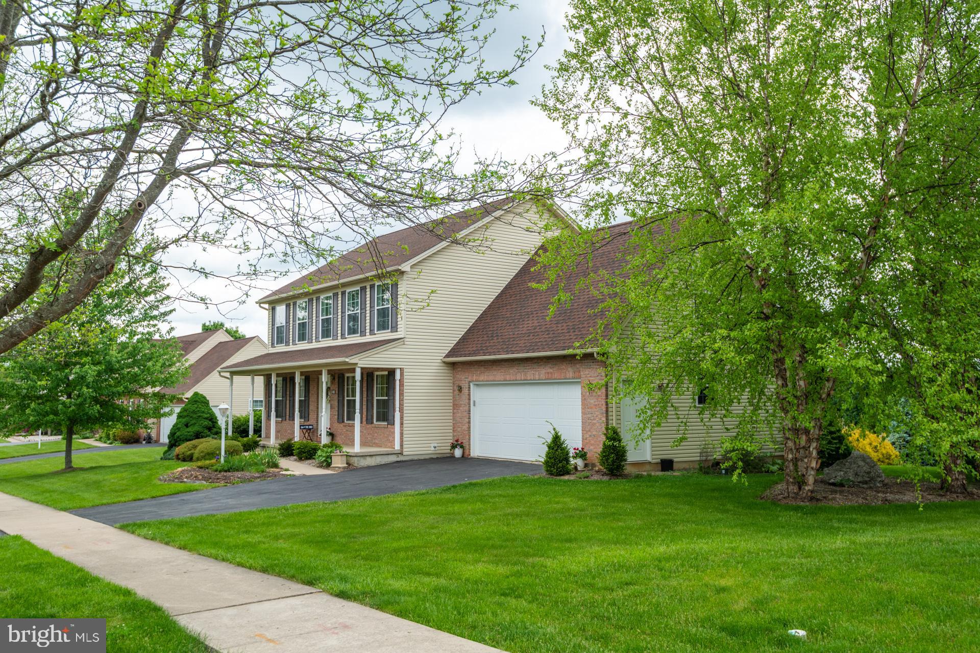 FOXPOINTE - Residential