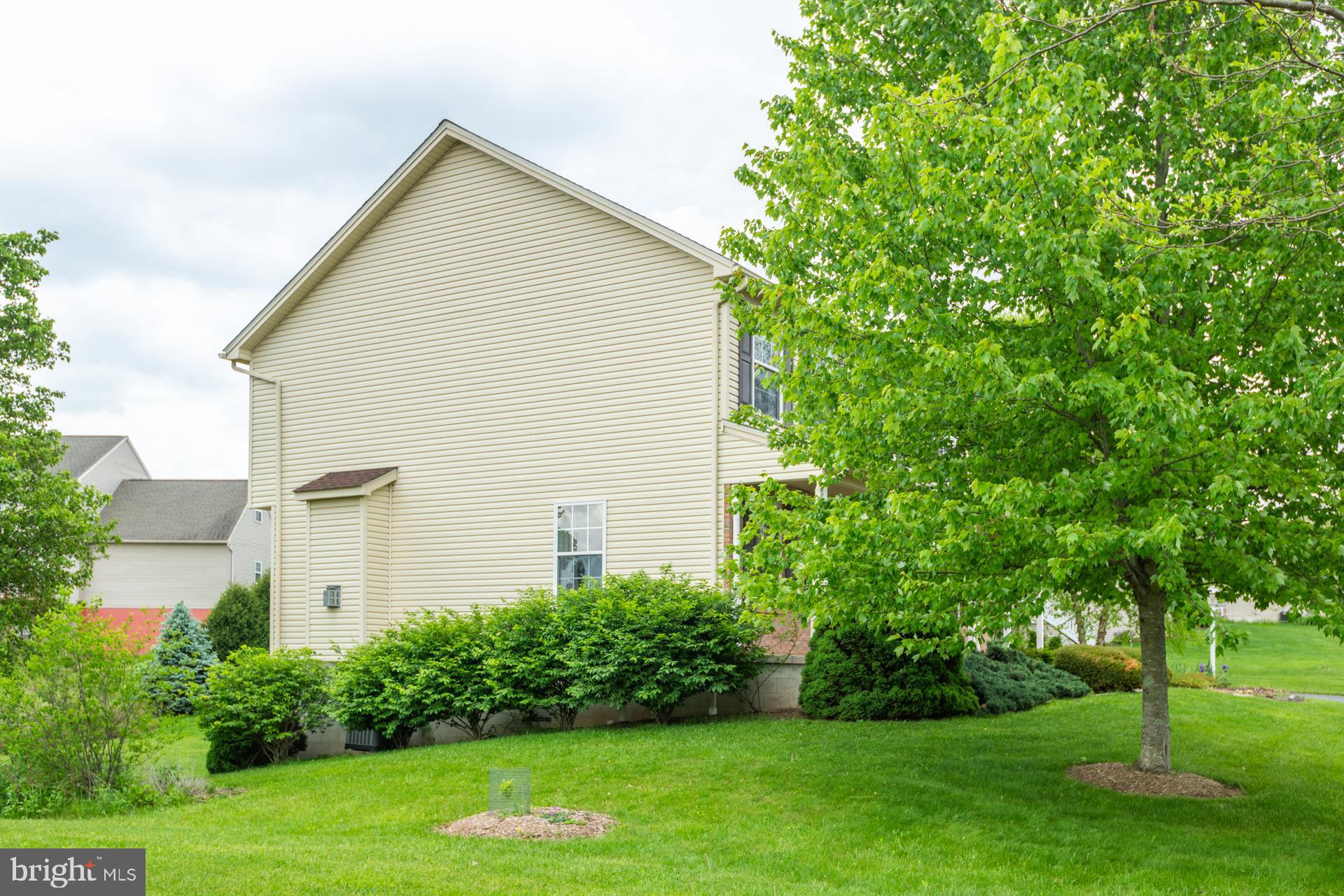 FOXPOINTE - Residential