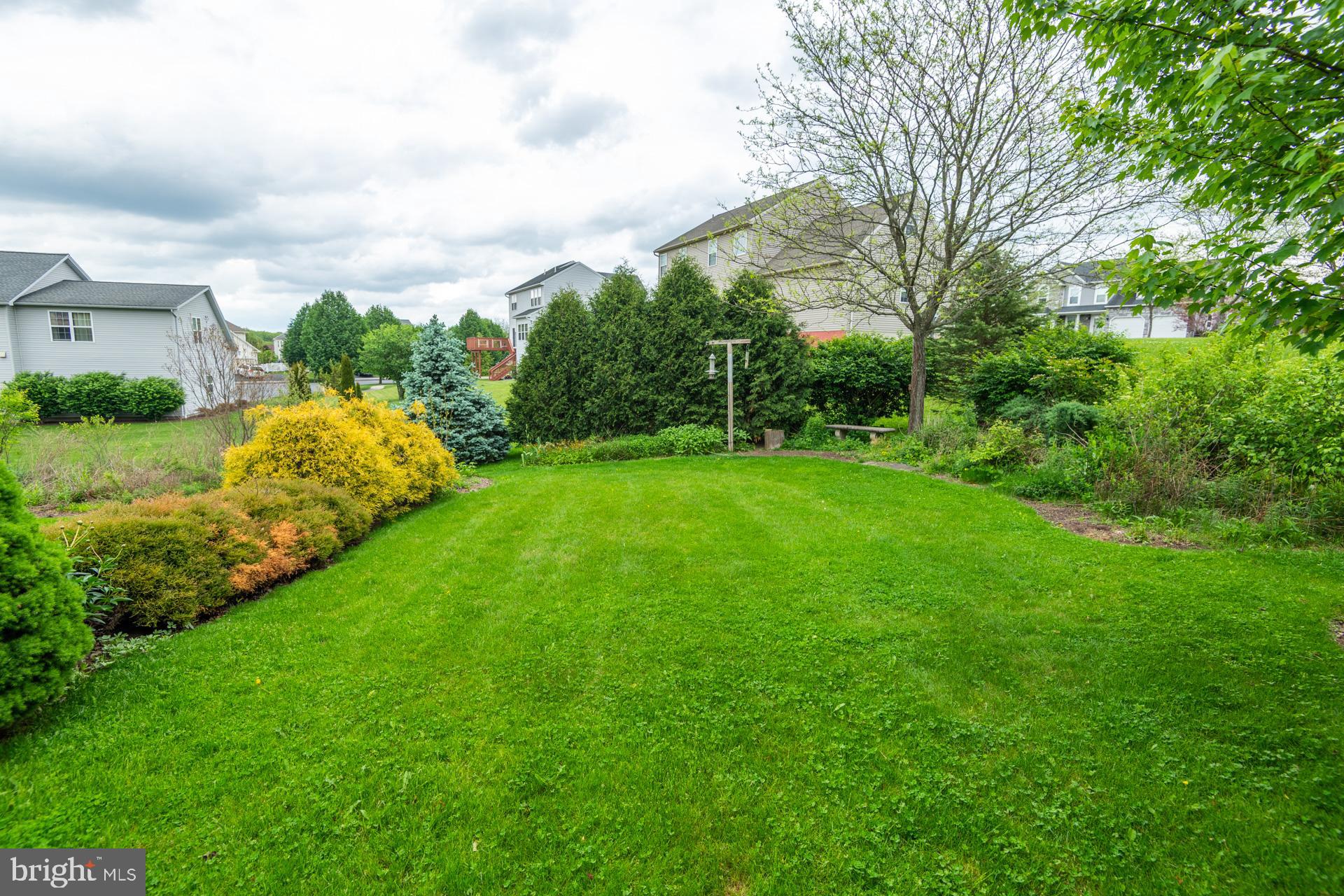 FOXPOINTE - Residential