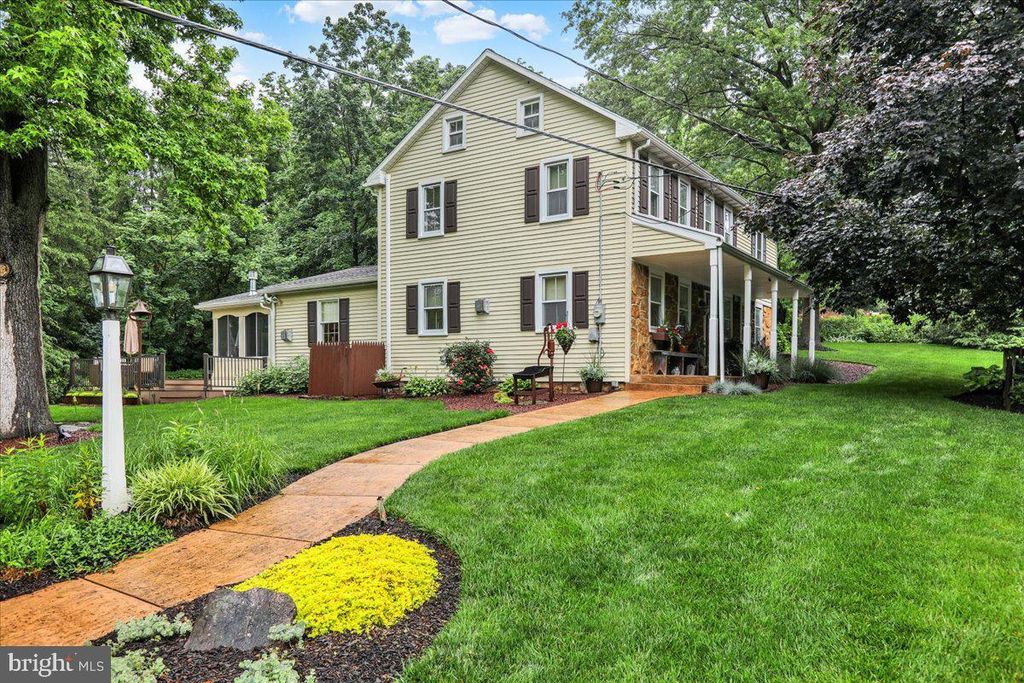 Photo of 2464 Mountain Road, MANHEIM, PA 17545 (MLS # PALA2070398)