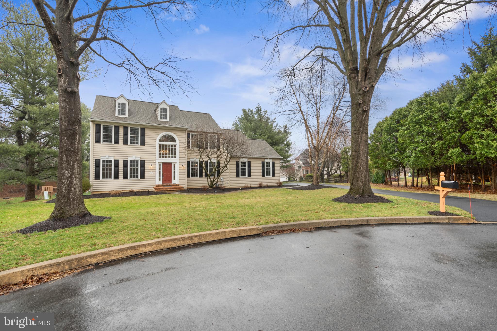 1807 HAWKWEED WAY