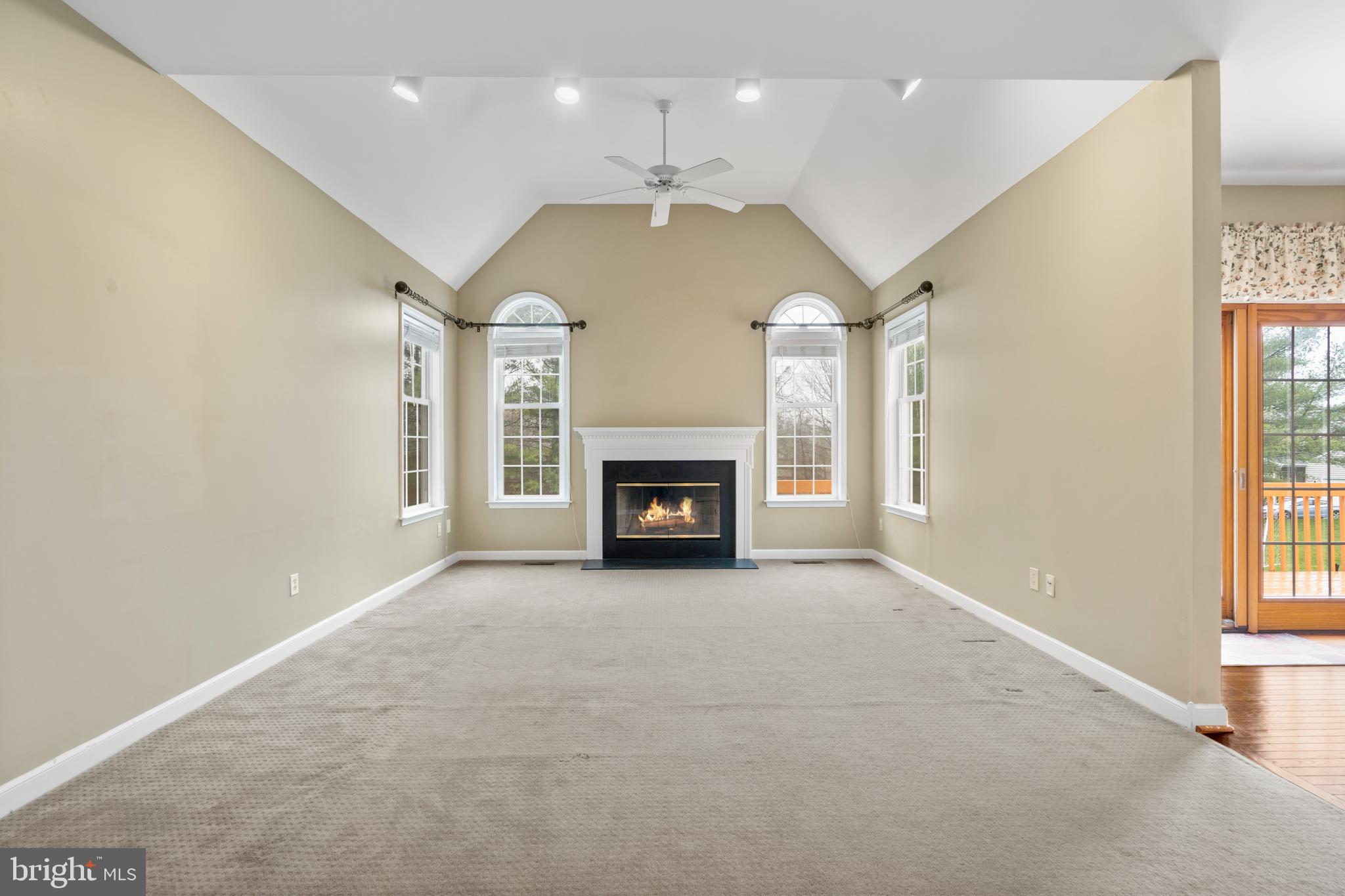 SUMMERHILL - Residential