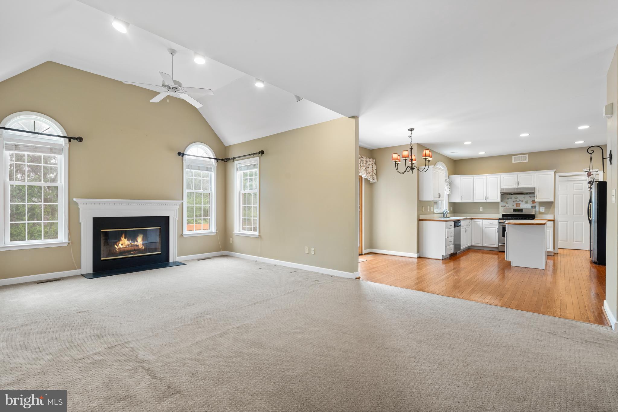 SUMMERHILL - Residential