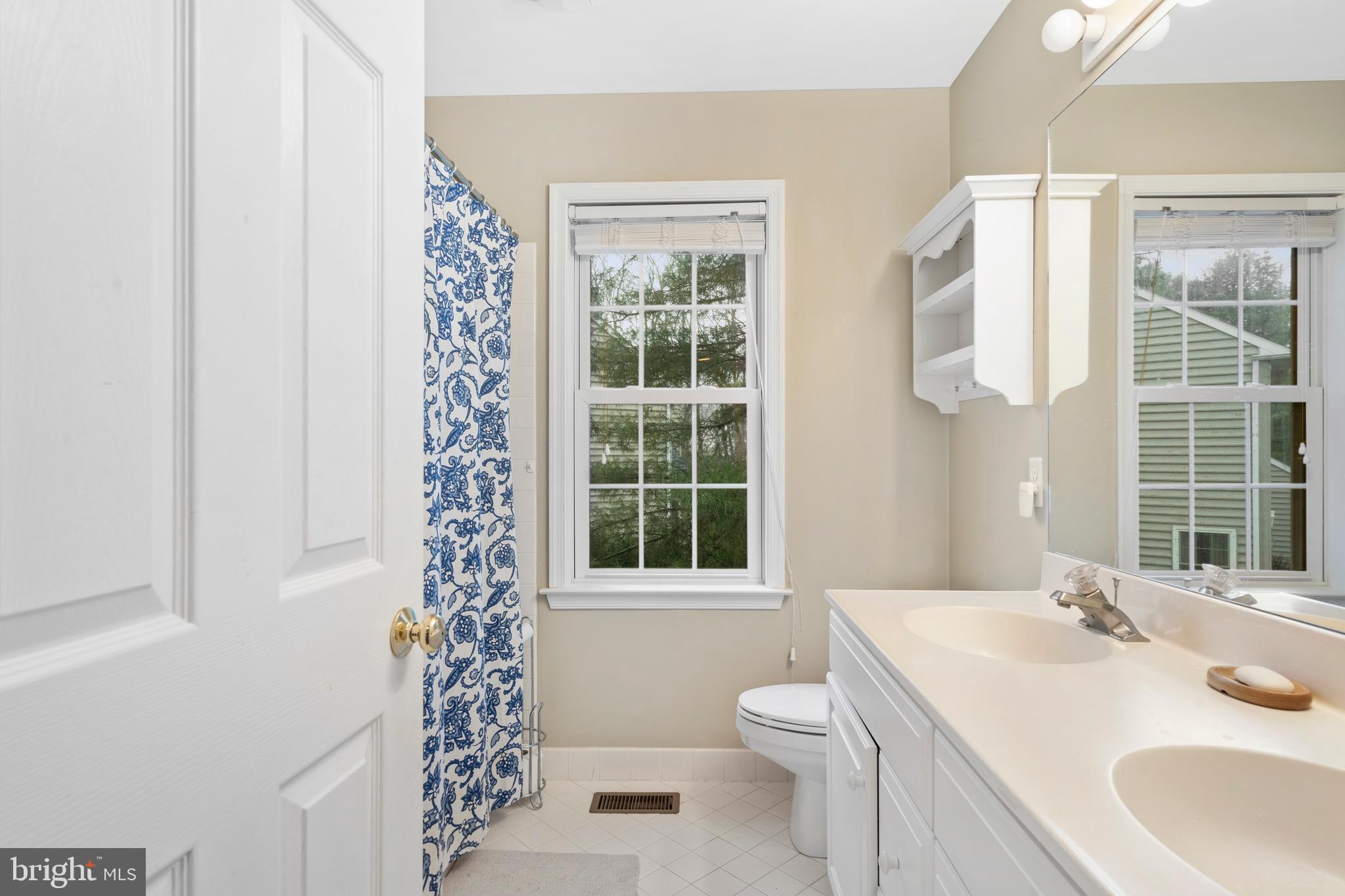 SUMMERHILL - Residential