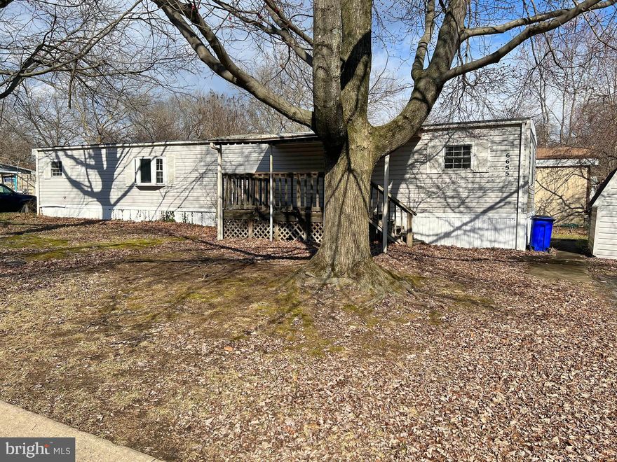 REAL ESTATE AUCTION featuring ON SITE and SIMULCAST ONLINE BIDDING!! Online Bid Opens - Monday, April 24, 2023. Live On Site Auction - Thursday, April 27, 2023 at 2:00 PM. List price is opening bid only. Home needs updating and cosmetic repairs. 

6655 Aspern Drive is located in the Deep Run mobile home community in Howard County, west of I-95, south of MD-100, east of MD-108 and north of MD-175. This section of Deep Run consists of deeded fee simple lots, as opposed to the section to the north, which has land leases. The neighborhood is convenient to major highways, shopping, employment centers and community amenities.